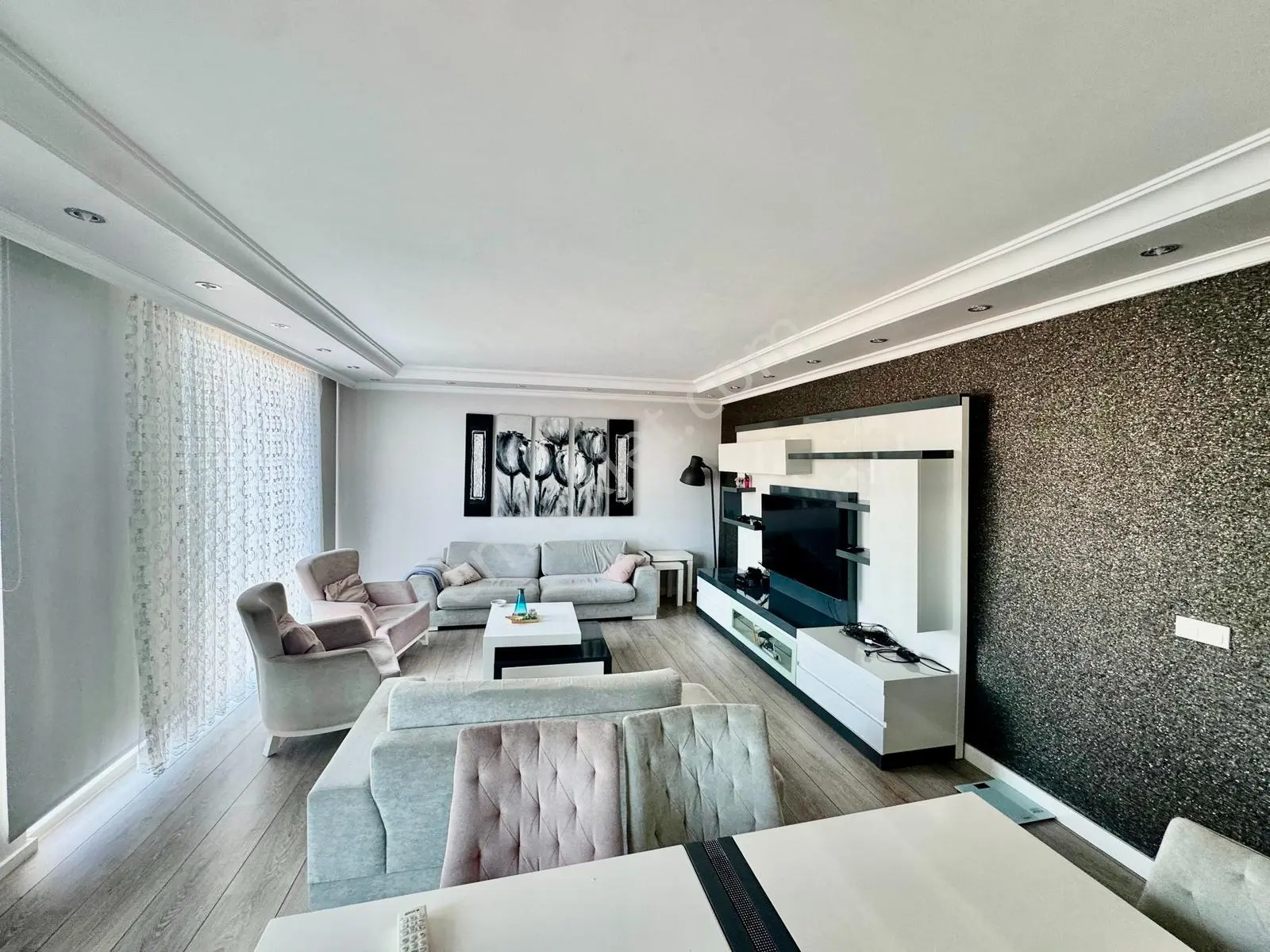 Bosphorus Cityde Manzaralı, 7. Kat, Lüks Eşyalı 3+1 141 M² — fotoğraf 4