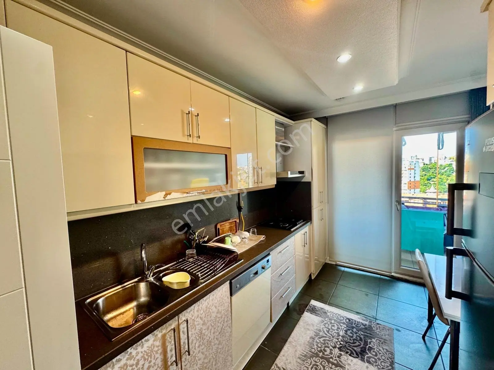 Bosphorus Cityde Manzaralı, 7. Kat, Lüks Eşyalı 3+1 141 M² — fotoğraf 8