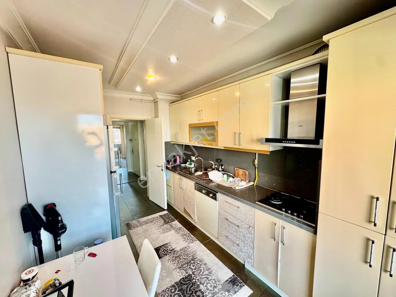 Bosphorus Cityde Manzaralı, 7. Kat, Lüks Eşyalı 3+1 141 M² — fotoğraf 10