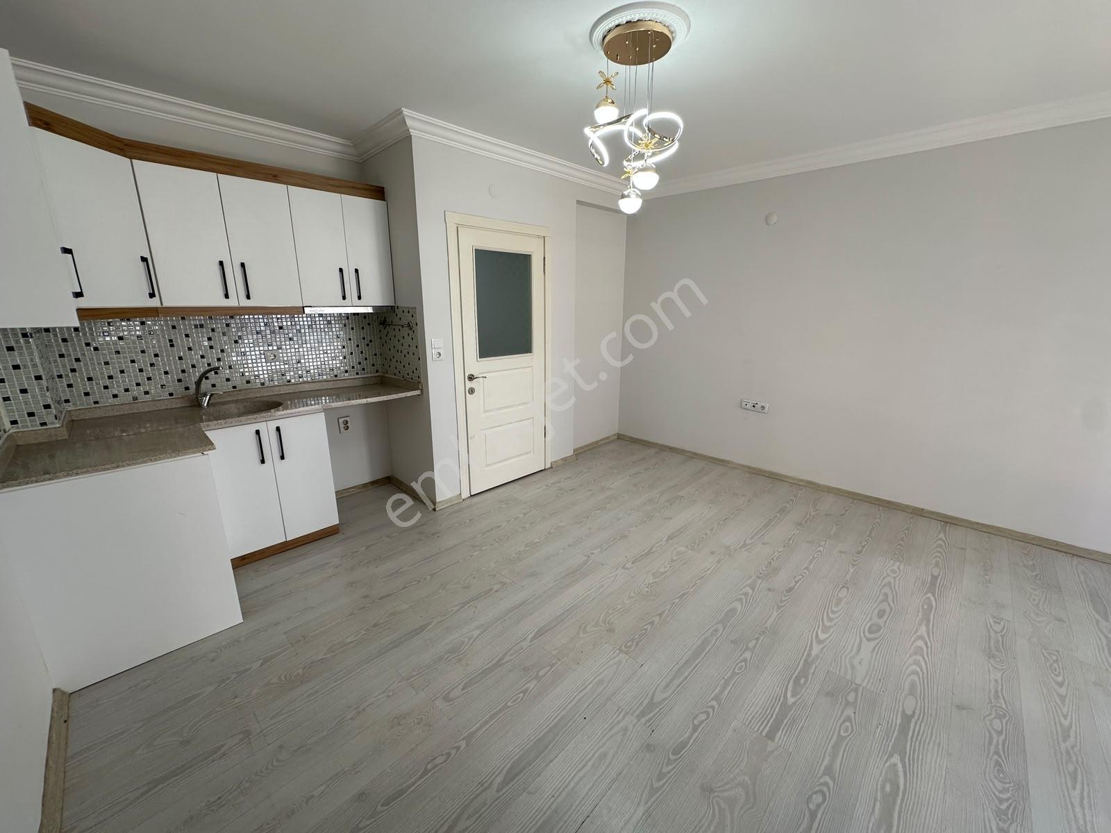 Kostak Gayrimenkul'Den Akçay Merkez'De Özel Kullanımlı 2+1 Daire