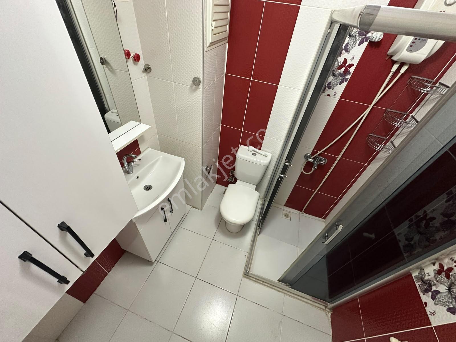 Kostak Gayrimenkul'den Akçay Merkez'de Özel Kullanımlı 2+1 Daire — fotoğraf 16