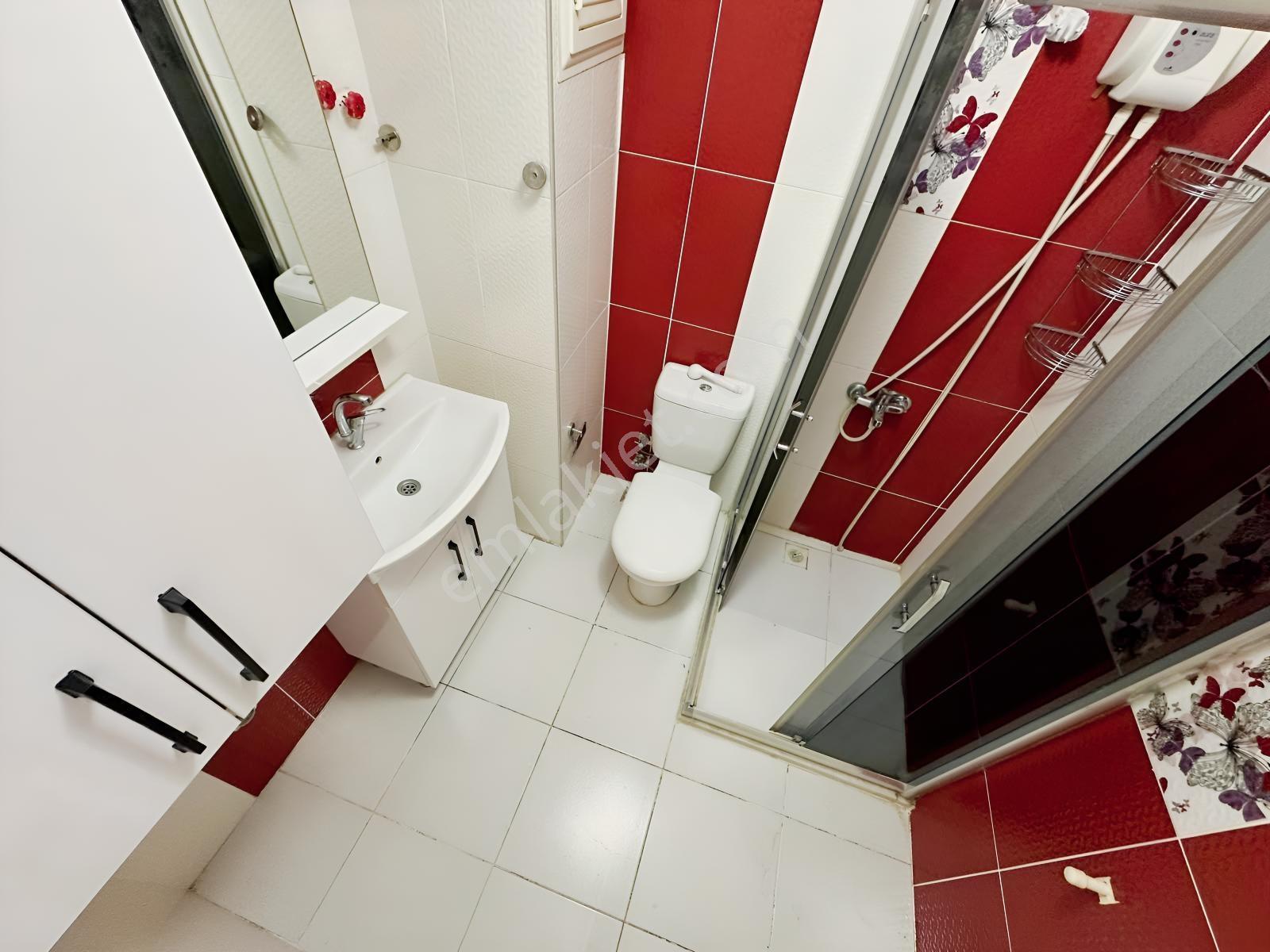 Kostak Gayrimenkul'den Akçay Merkez'de Özel Kullanımlı 2+1 Daire — fotoğraf 17