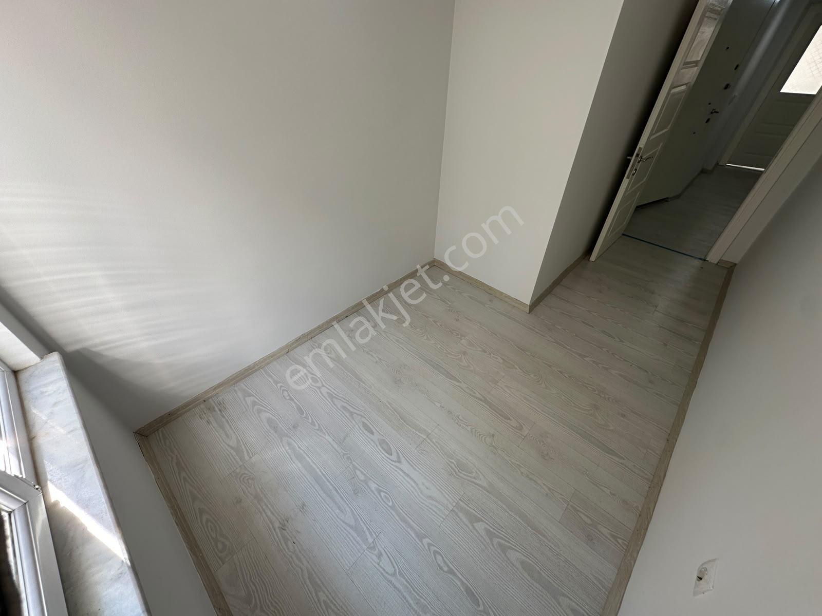 Kostak Gayrimenkul'den Akçay Merkez'de Özel Kullanımlı 2+1 Daire — fotoğraf 21