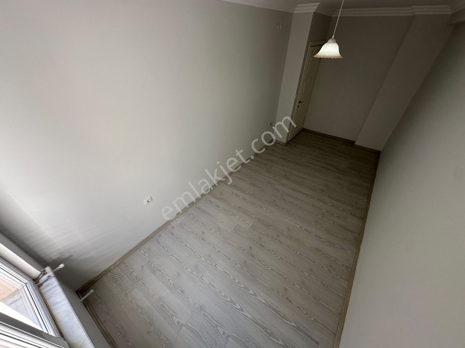 Kostak Gayrimenkul'den Akçay Merkez'de Özel Kullanımlı 2+1 Daire — fotoğraf 26