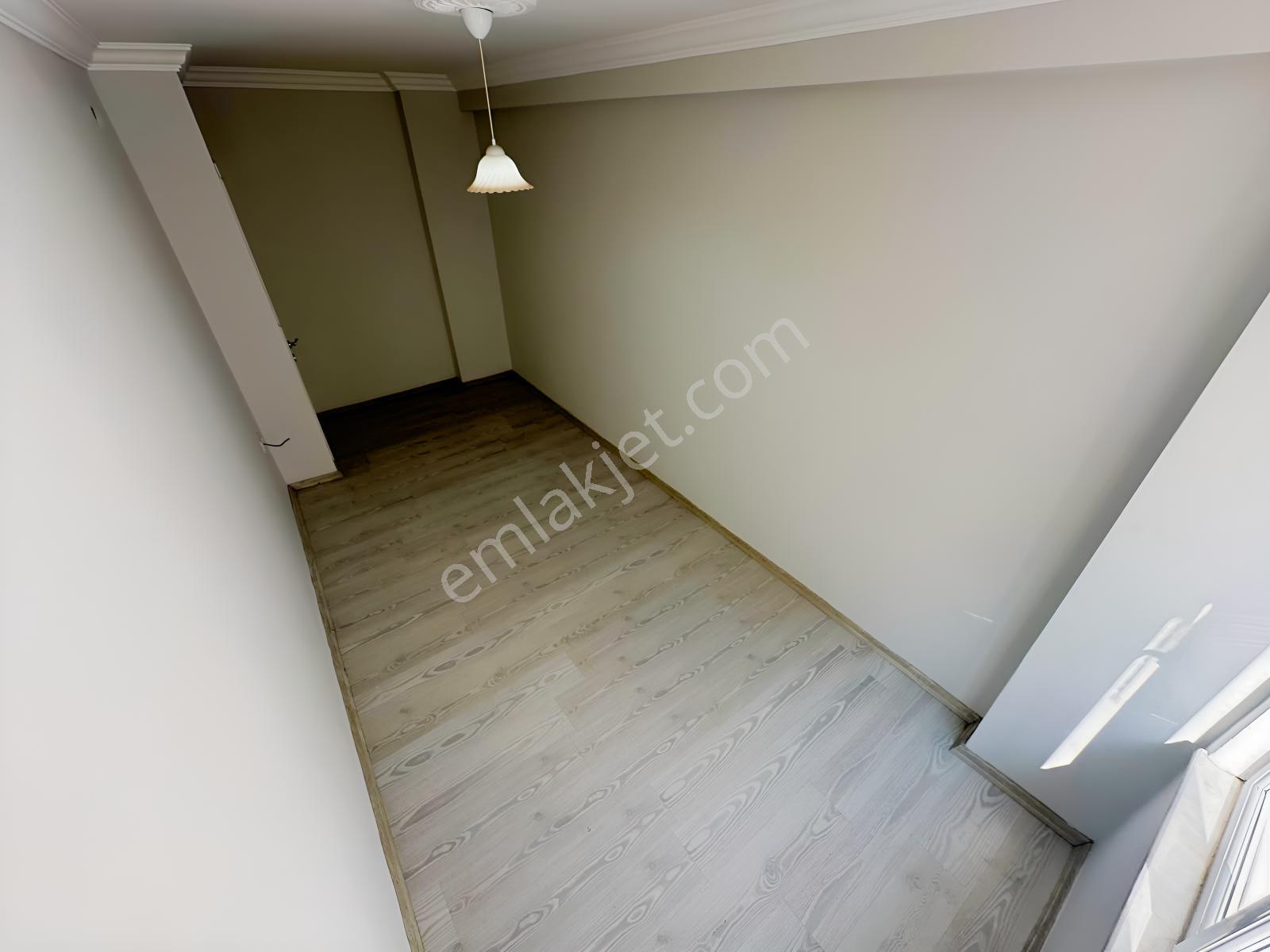 Kostak Gayrimenkul'den Akçay Merkez'de Özel Kullanımlı 2+1 Daire — fotoğraf 27