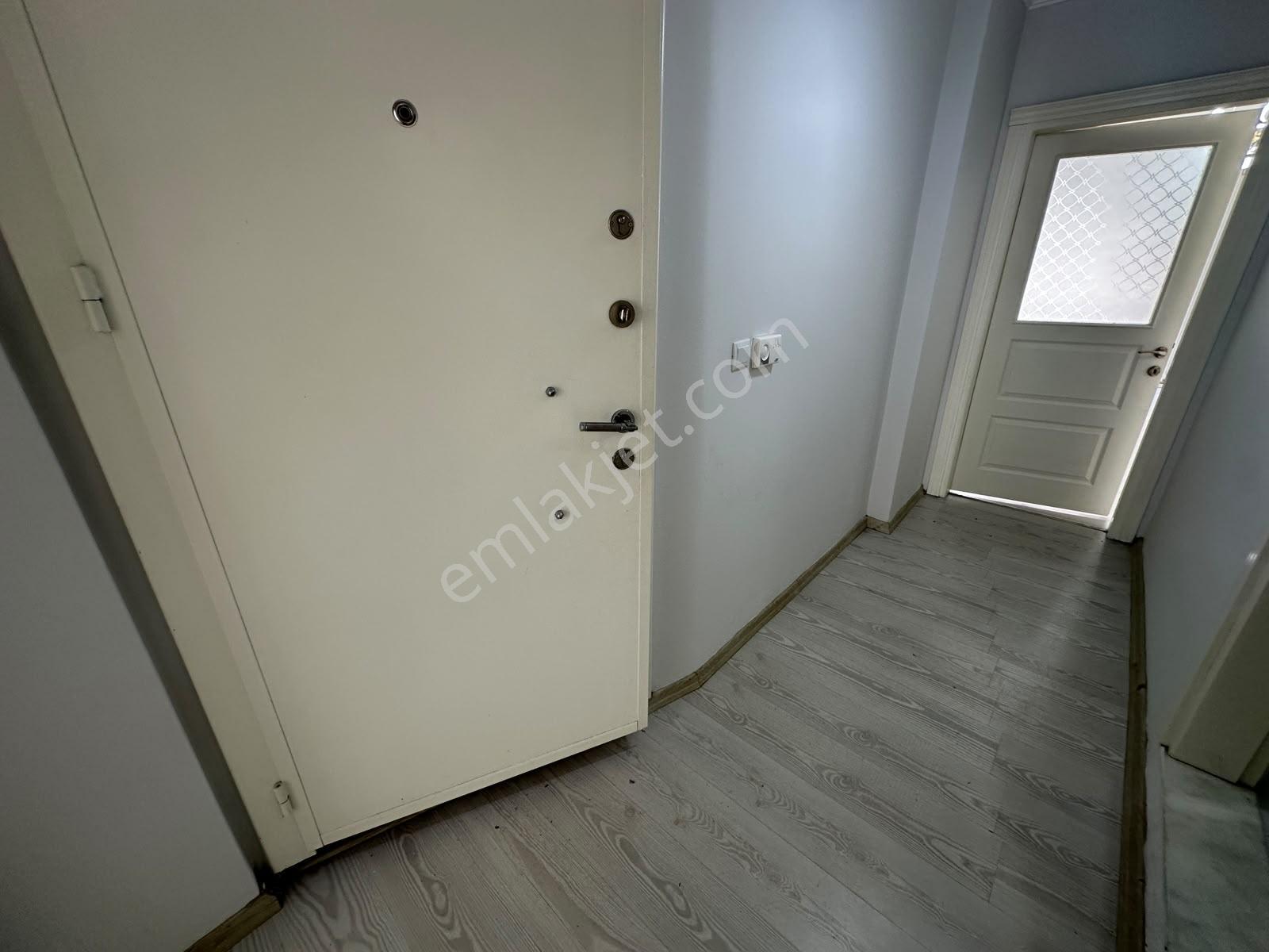 Kostak Gayrimenkul'den Akçay Merkez'de Özel Kullanımlı 2+1 Daire — fotoğraf 28