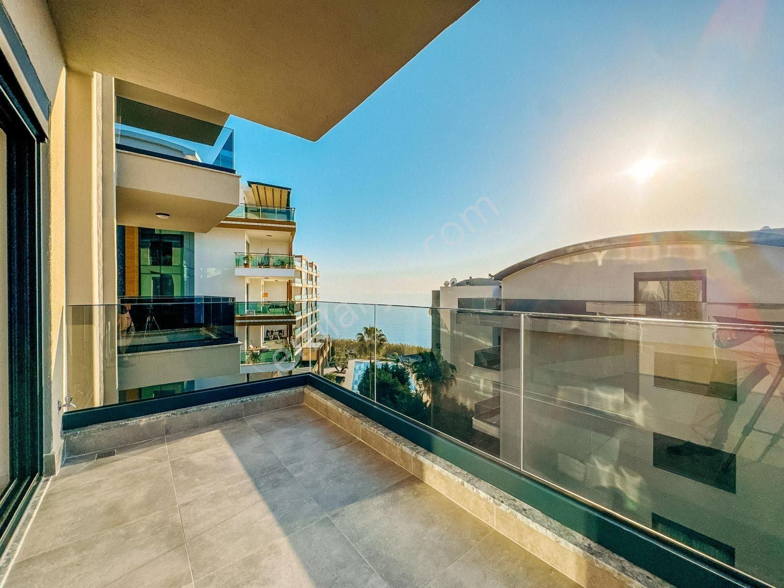 Alanya Kargıcak'ta Denize Sıfır 2+1 Ultra Lüx Residance Ful Mobilyalı — fotoğraf 17