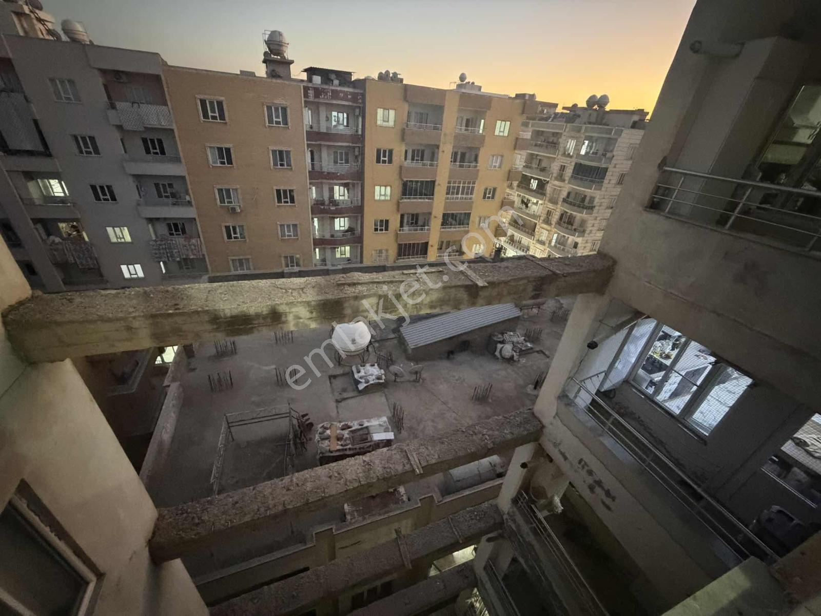 Gül Emlak'tan Eski Has Cad Yakınında Satılık 3+1 Daire — fotoğraf 4