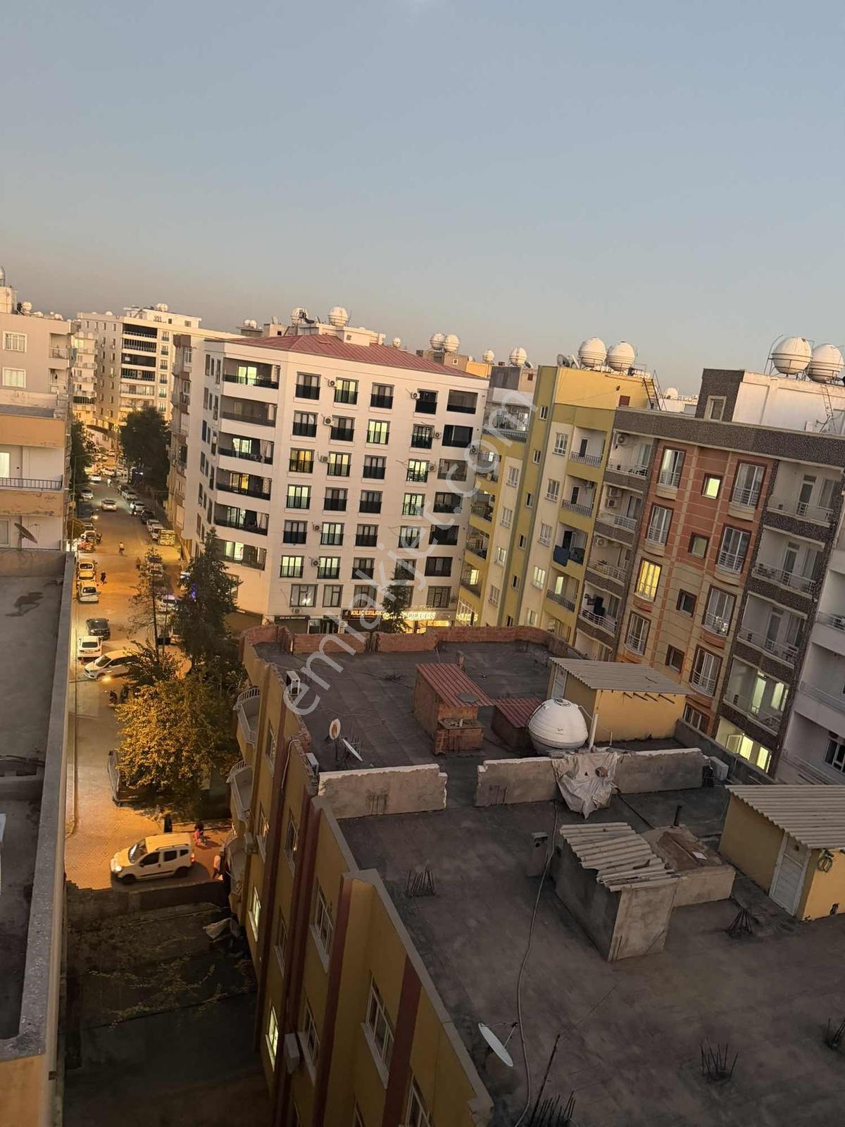 Gül Emlak'tan Eski Has Cad Yakınında Satılık 3+1 Daire — fotoğraf 5
