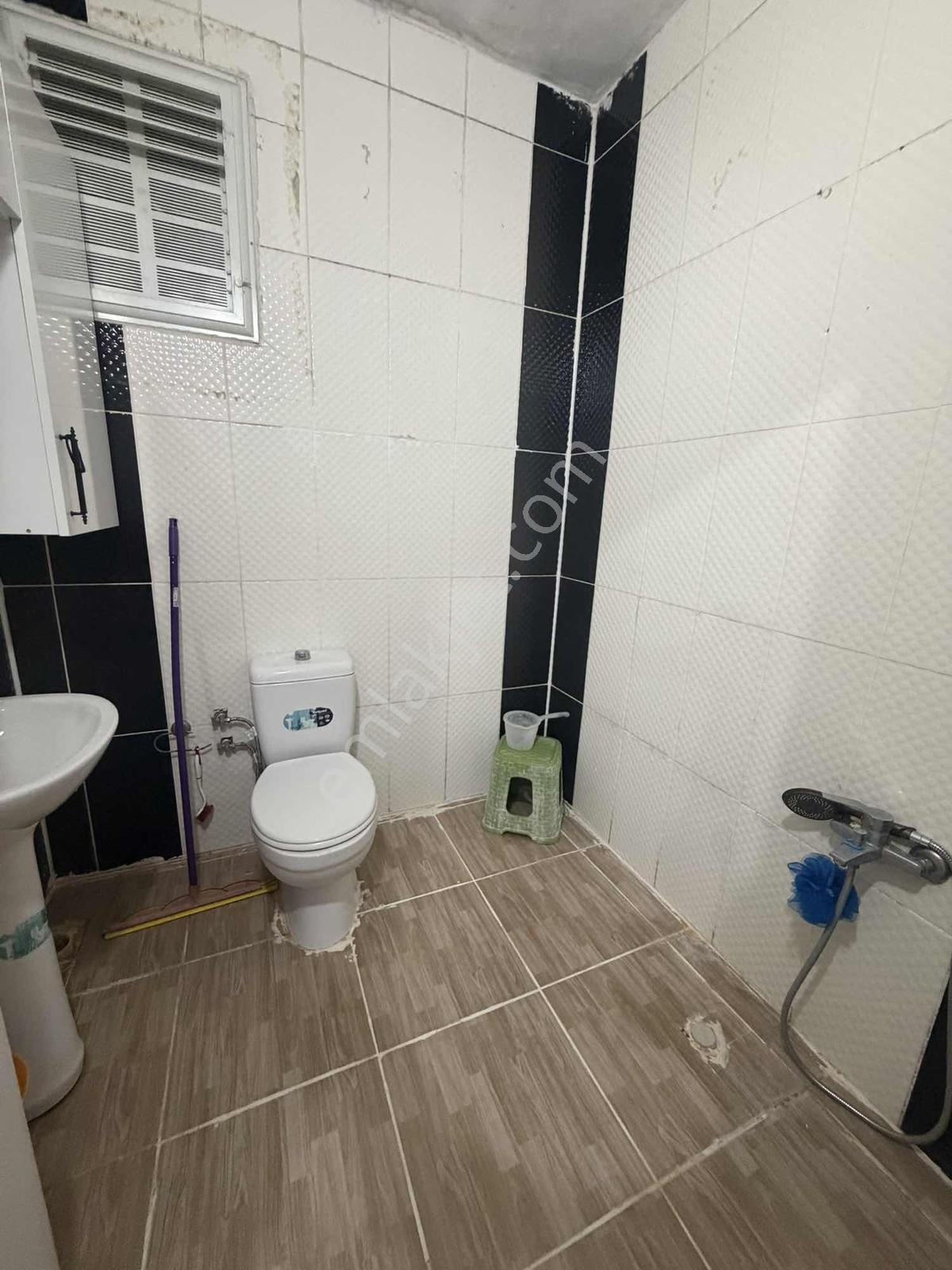 Gül Emlak'tan Eski Has Cad Yakınında Satılık 3+1 Daire — fotoğraf 7