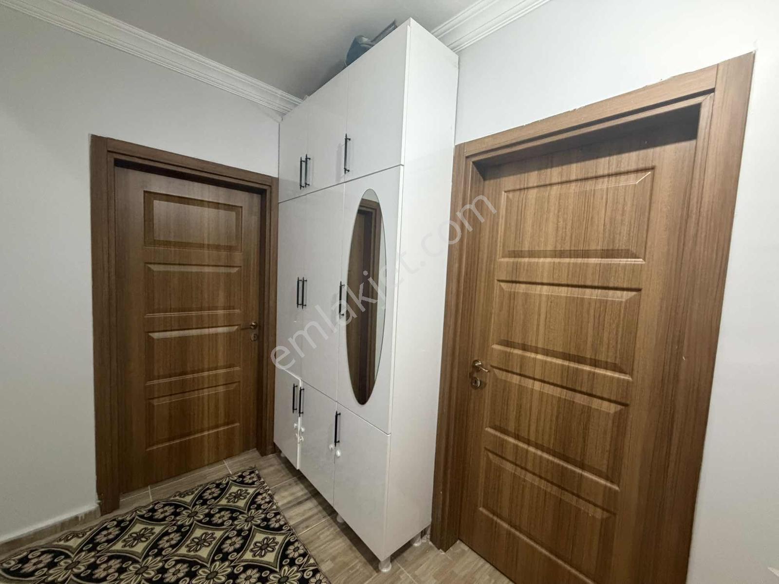 Gül Emlak'tan Eski Has Cad Yakınında Satılık 3+1 Daire — fotoğraf 8
