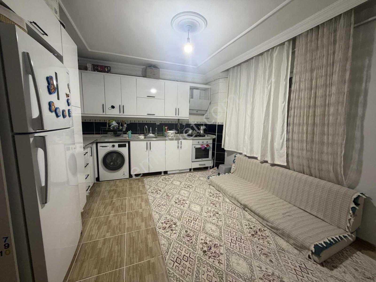 Gül Emlak'tan Eski Has Cad Yakınında Satılık 3+1 Daire — fotoğraf 12