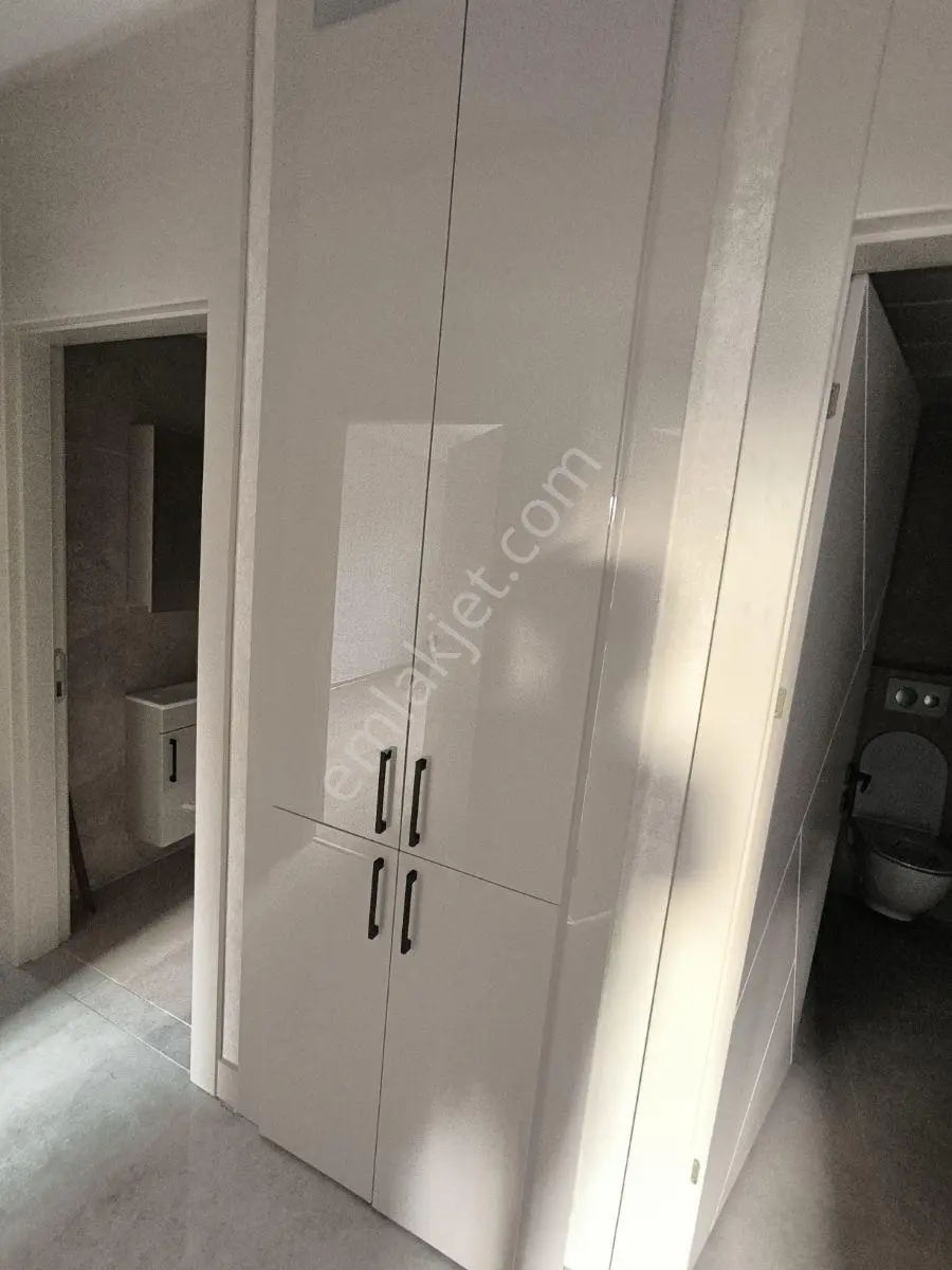 Ovacık Merkezde Harika Konum Ara Kat Ultra Lüks 4+1 Satılık — fotoğraf 22