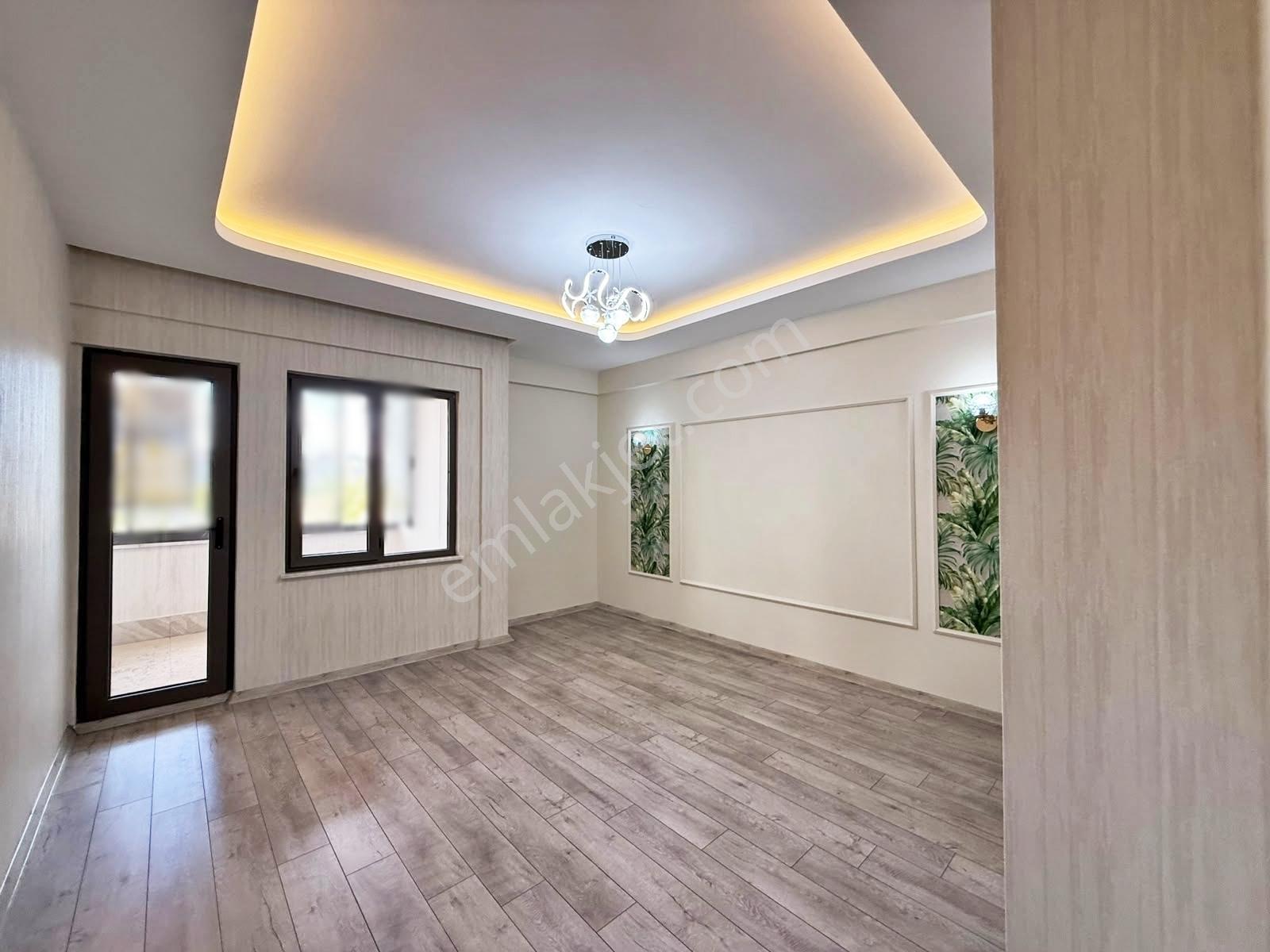 Fıstıklık'ta Nezih Konum Site İçi Yer.ısıtma Cam Balkn Bakmlı2+1 — fotoğraf 6