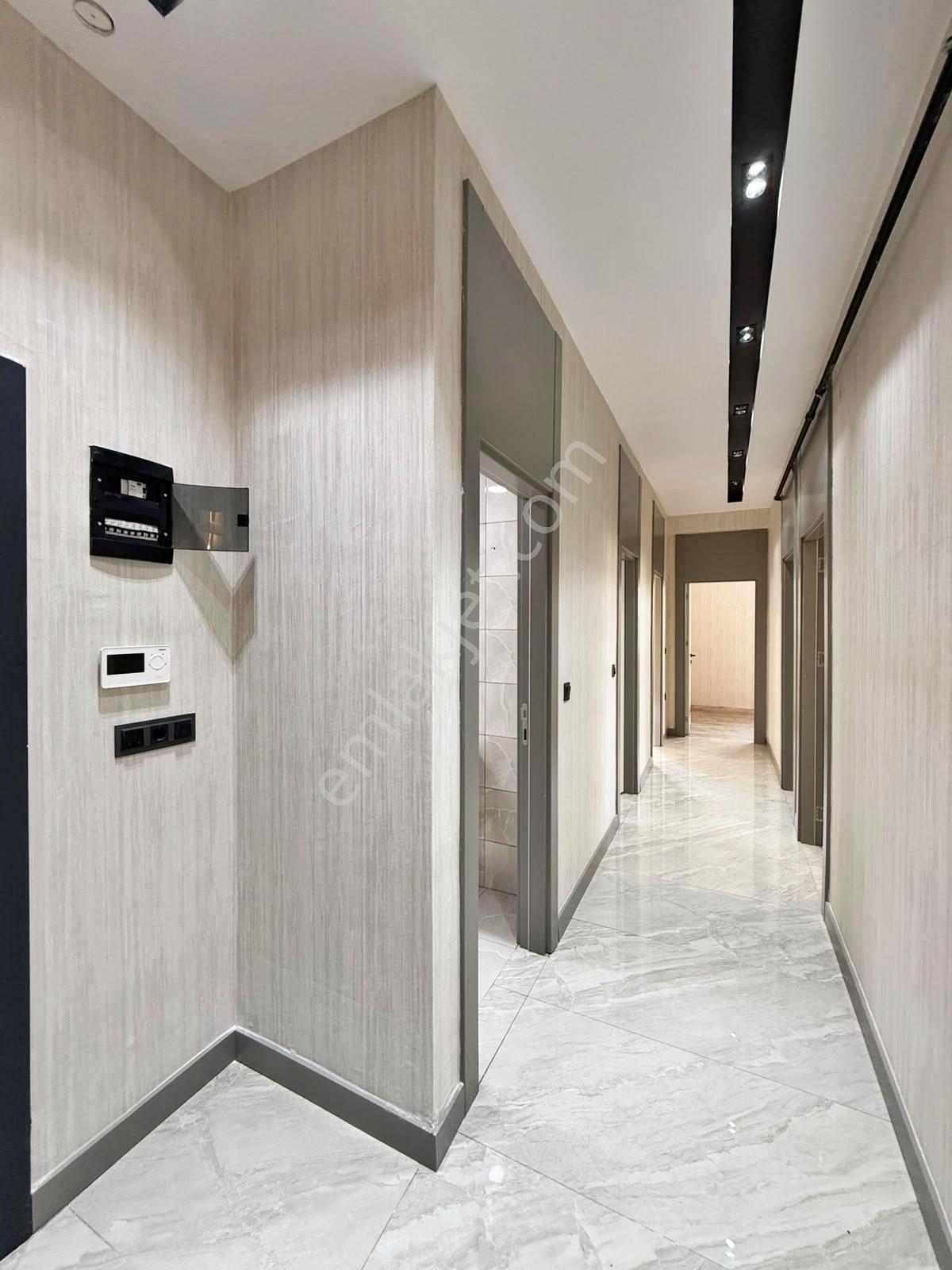 Fıstıklık'ta Nezih Konum Site İçi Yer.ısıtma Cam Balkn Bakmlı2+1 — fotoğraf 20