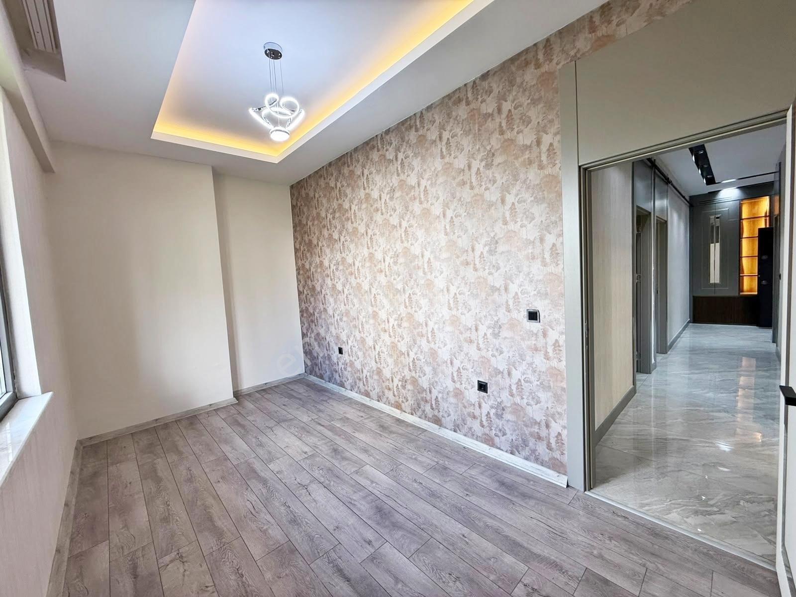 Fıstıklık'ta Nezih Konum Site İçi Yer.ısıtma Cam Balkn Bakmlı2+1 — fotoğraf 31