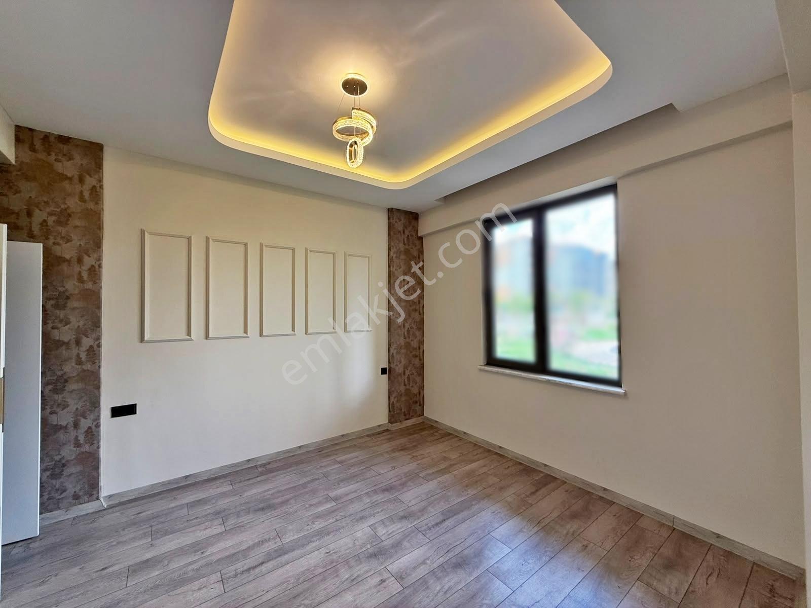 Fıstıklık'ta Nezih Konum Site İçi Yer.ısıtma Cam Balkn Bakmlı2+1 — fotoğraf 33