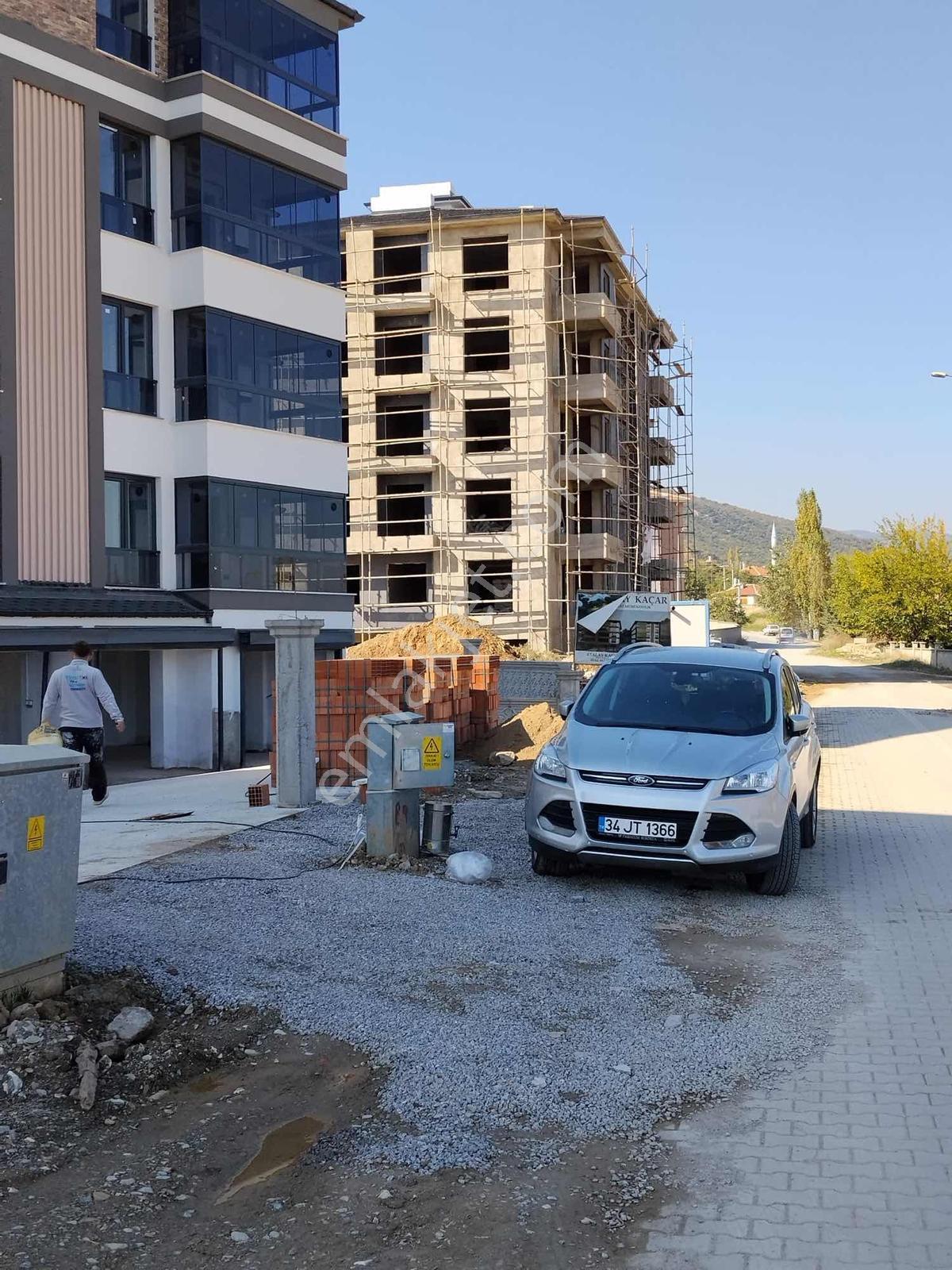 Dinamikten Yarenlerde Satlık Garajlı Daireler — fotoğraf 2