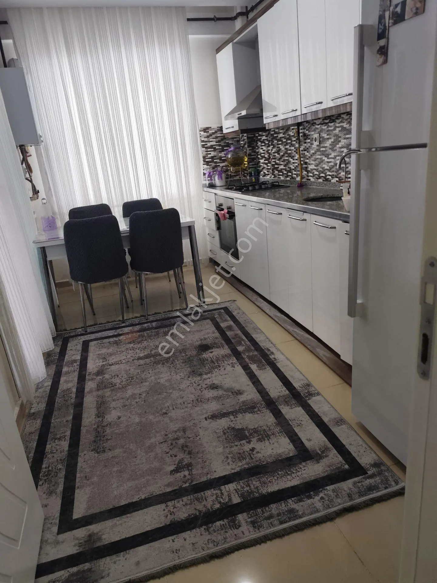 Premar 'dan Bağcılar Evrim Alataş Cadde'si Üzerinde 2+1 Satılık — fotoğraf 2