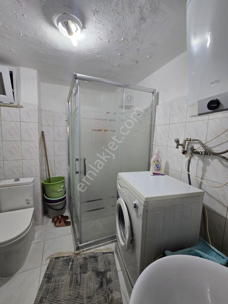 Feribot İskelesine Yakın Satılık 2+1 — fotoğraf 11