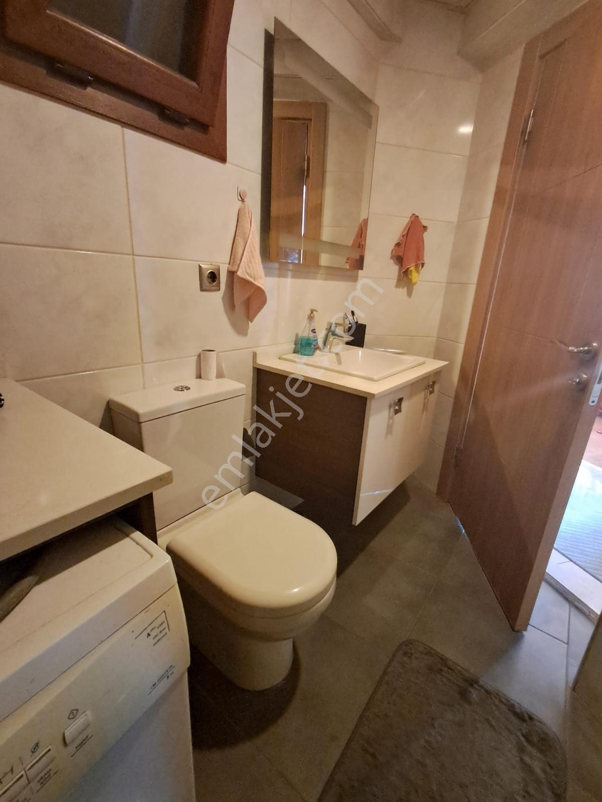 91 Karsıyaka Dedebaşında 1+1 Satılık Daire — fotoğraf 9