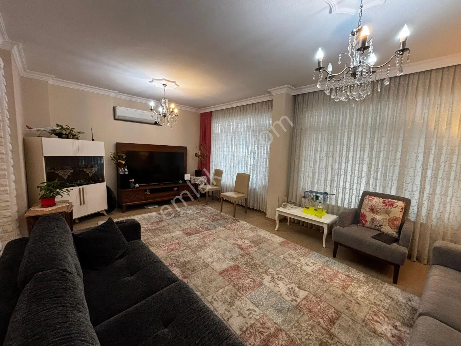 41 Karşıyaka Sahilde Denize Çok Yakın 3+1 Satılık Daire — fotoğraf 3