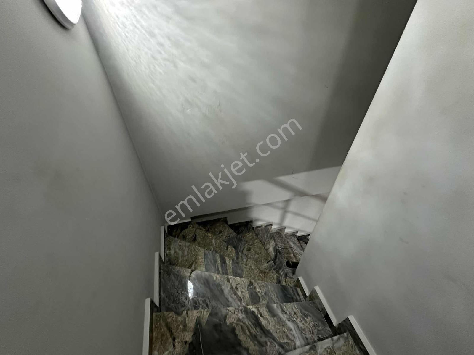Cb-mark'tan İzmit Bekirderede Tramvaya Sıfır 2+1 Satılık Daire — fotoğraf 35