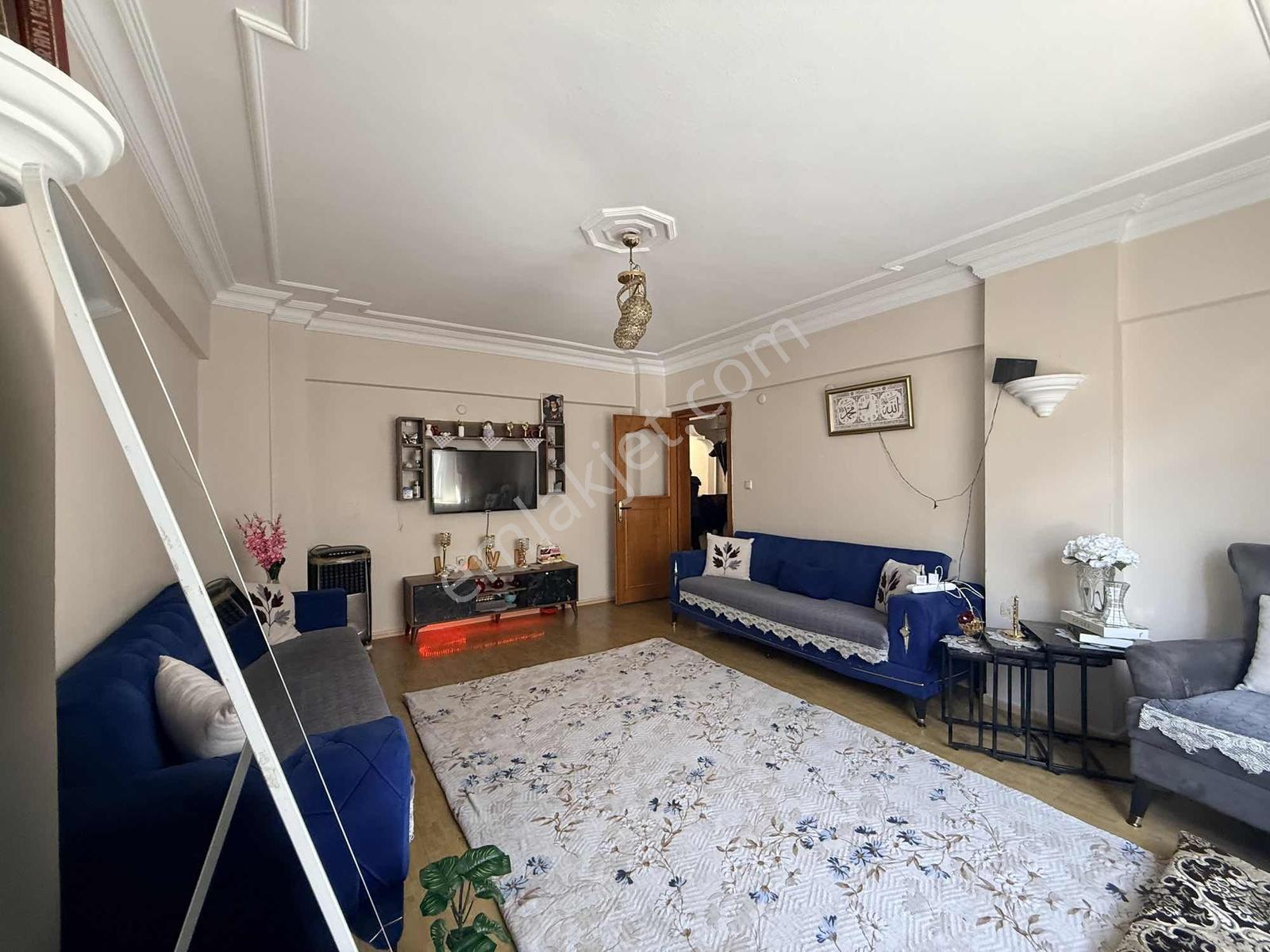 Aslı Emlak'tan Merkezi Konumda 2+1 Ara Kat Satılık Daire — fotoğraf 9