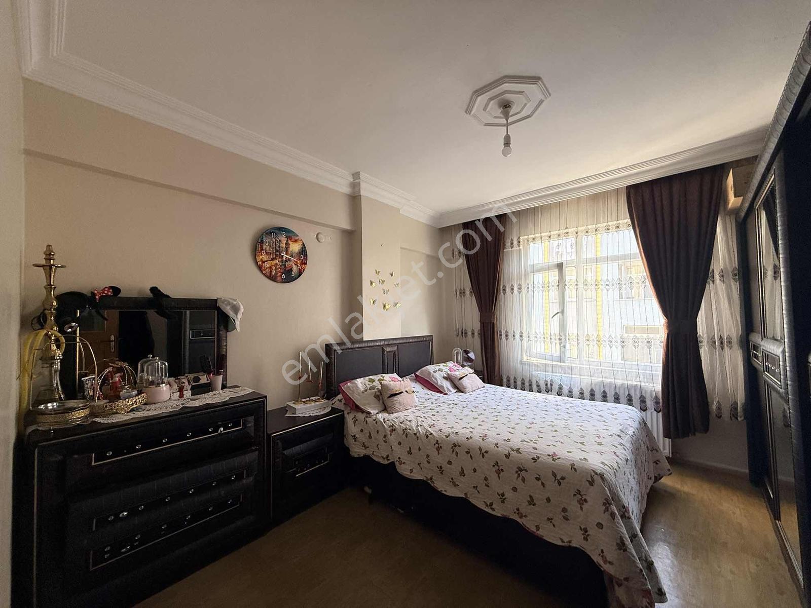 Aslı Emlak'tan Merkezi Konumda 2+1 Ara Kat Satılık Daire — fotoğraf 15