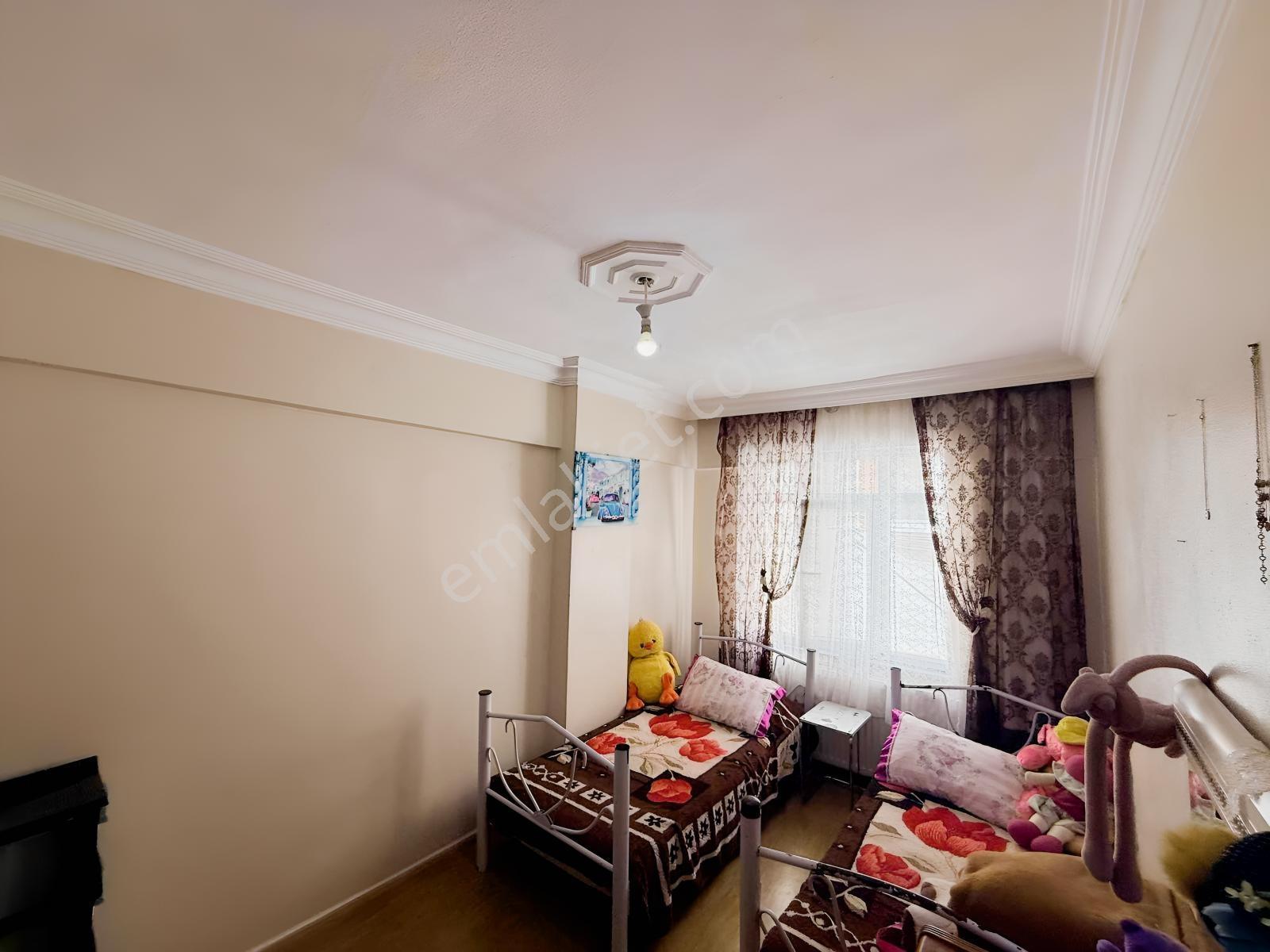 Aslı Emlak'tan Merkezi Konumda 2+1 Ara Kat Satılık Daire — fotoğraf 32