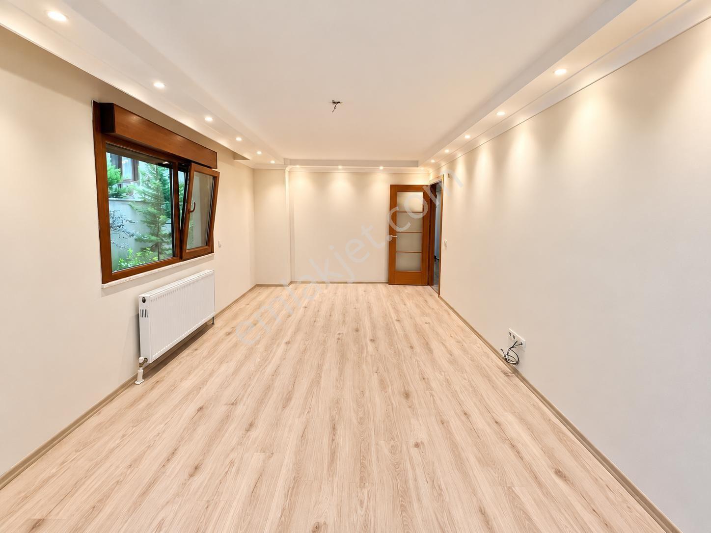 İdealtepe'de Sahil Ve Marmaraya 5 Dk Emsalsiz Geniş Teraslı 2+1 — fotoğraf 4