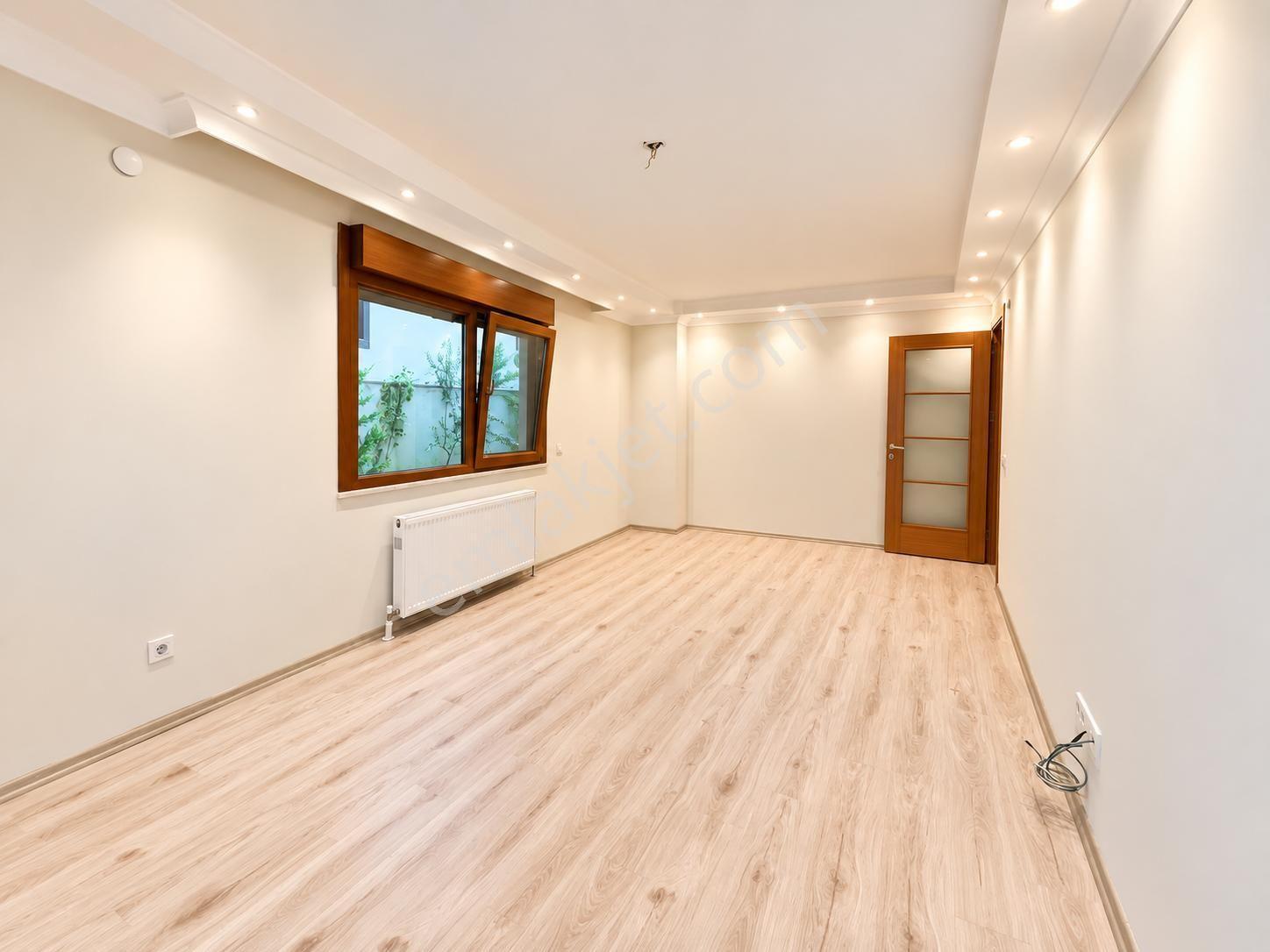 İdealtepe'de Sahil Ve Marmaraya 5 Dk Emsalsiz Geniş Teraslı 2+1 — fotoğraf 5