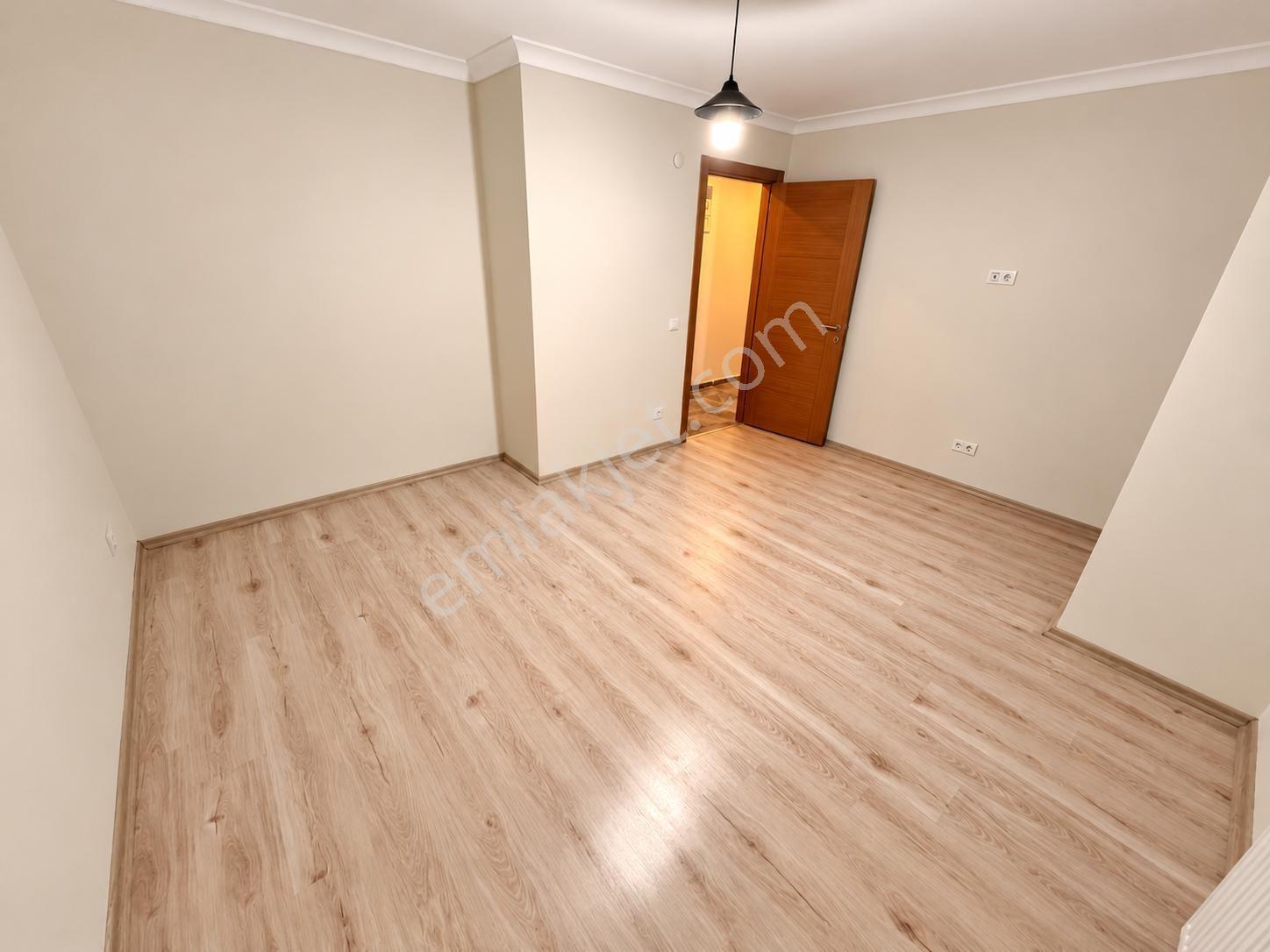 İdealtepe'de Sahil Ve Marmaraya 5 Dk Emsalsiz Geniş Teraslı 2+1 — fotoğraf 19