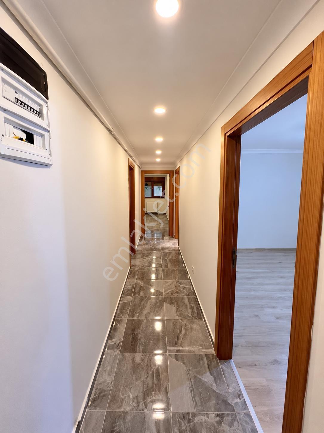 İdealtepe'de Sahil Ve Marmaraya 5 Dk Emsalsiz Geniş Teraslı 2+1 — fotoğraf 21