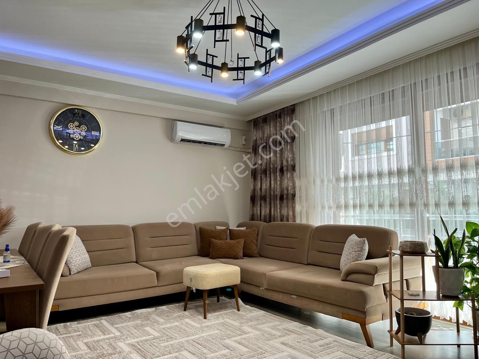 40 Dedebaşı 125 M² 3 Cepheli Satılık Daire — fotoğraf 5