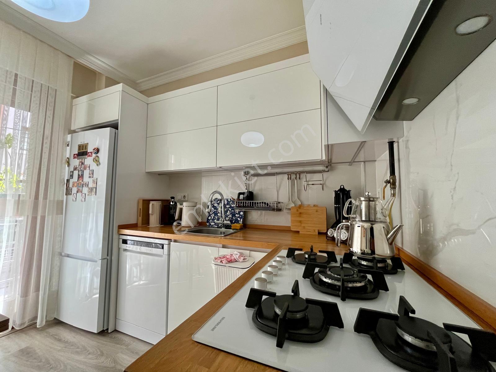 40 Dedebaşı 125 M² 3 Cepheli Satılık Daire — fotoğraf 16