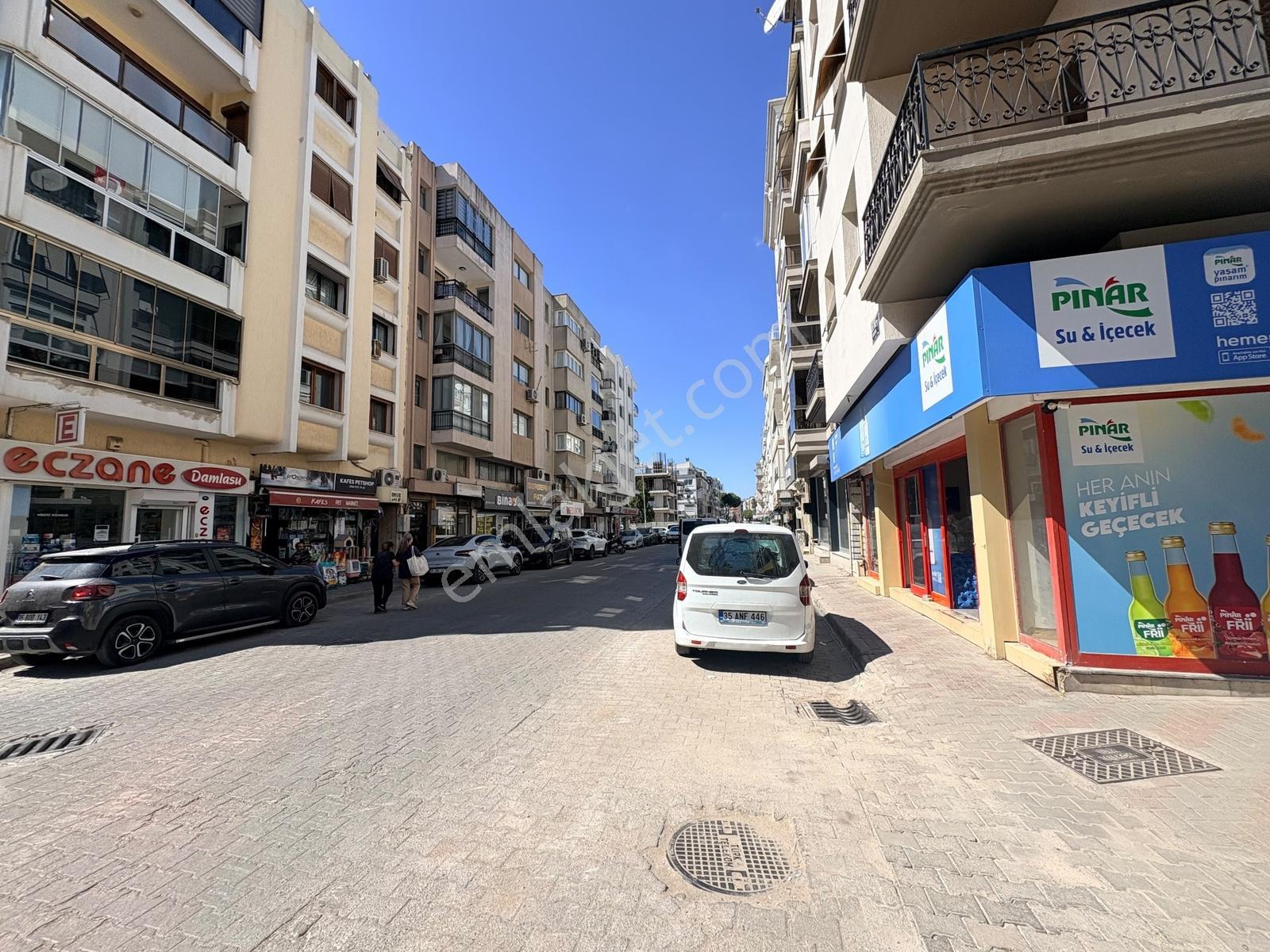 93 Karşıyaka Aksoyda Otoparklı,geniş Çift Cepheli Satılık Daire — fotoğraf 33