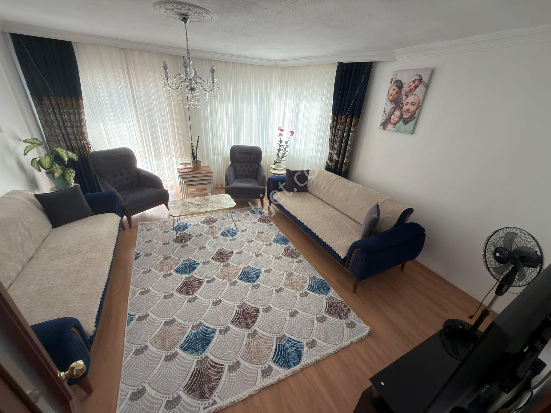 Sincan Tandoğan Mah Salon Bağımsız 13 Yıllık Ön Cephe Kredi Limitsiz 3+1 — fotoğraf 10