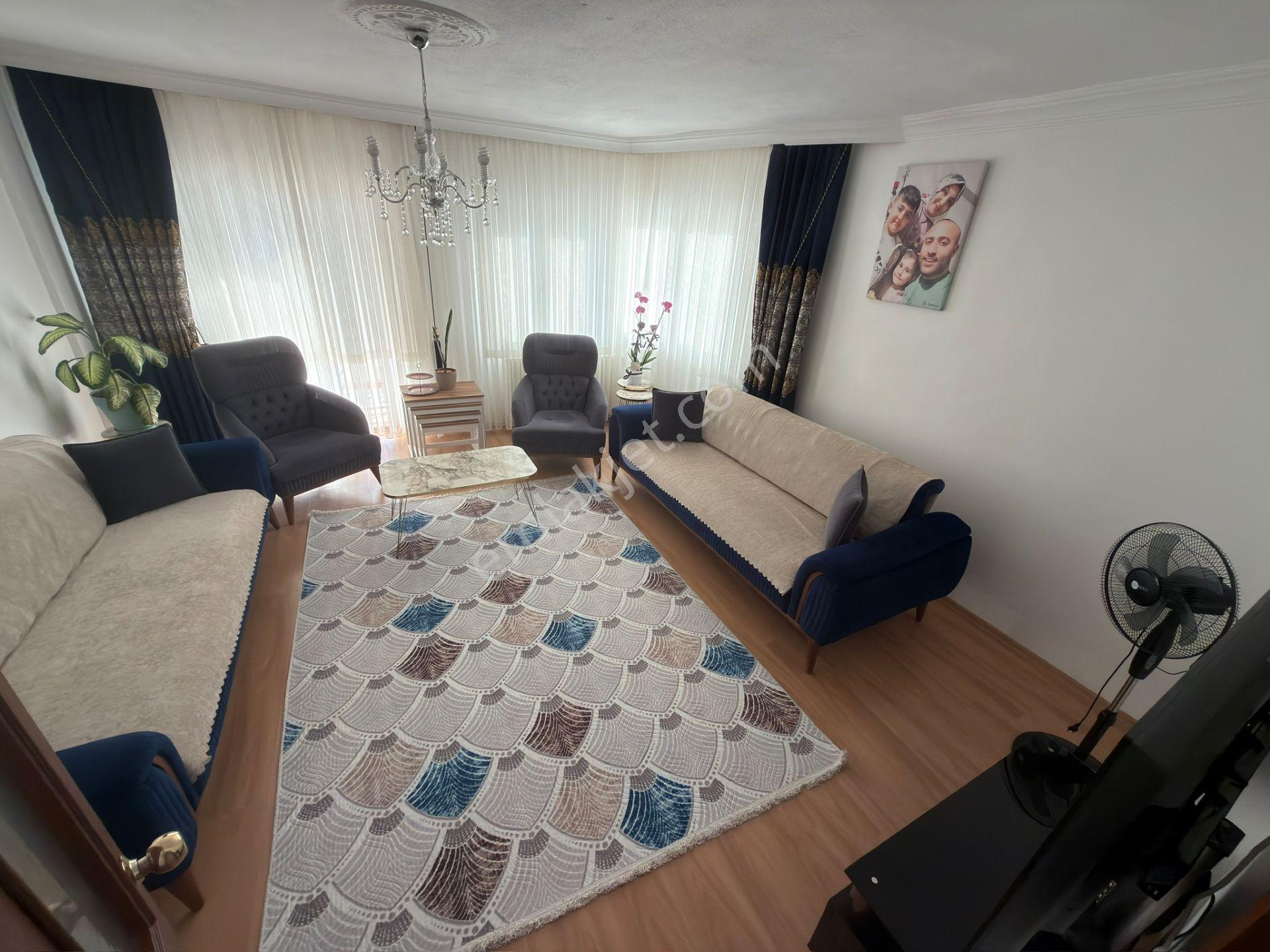 Sincan Tandoğan Mah Salon Bağımsız 13 Yıllık Ön Cephe Kredi Limitsiz 3+1 — fotoğraf 11