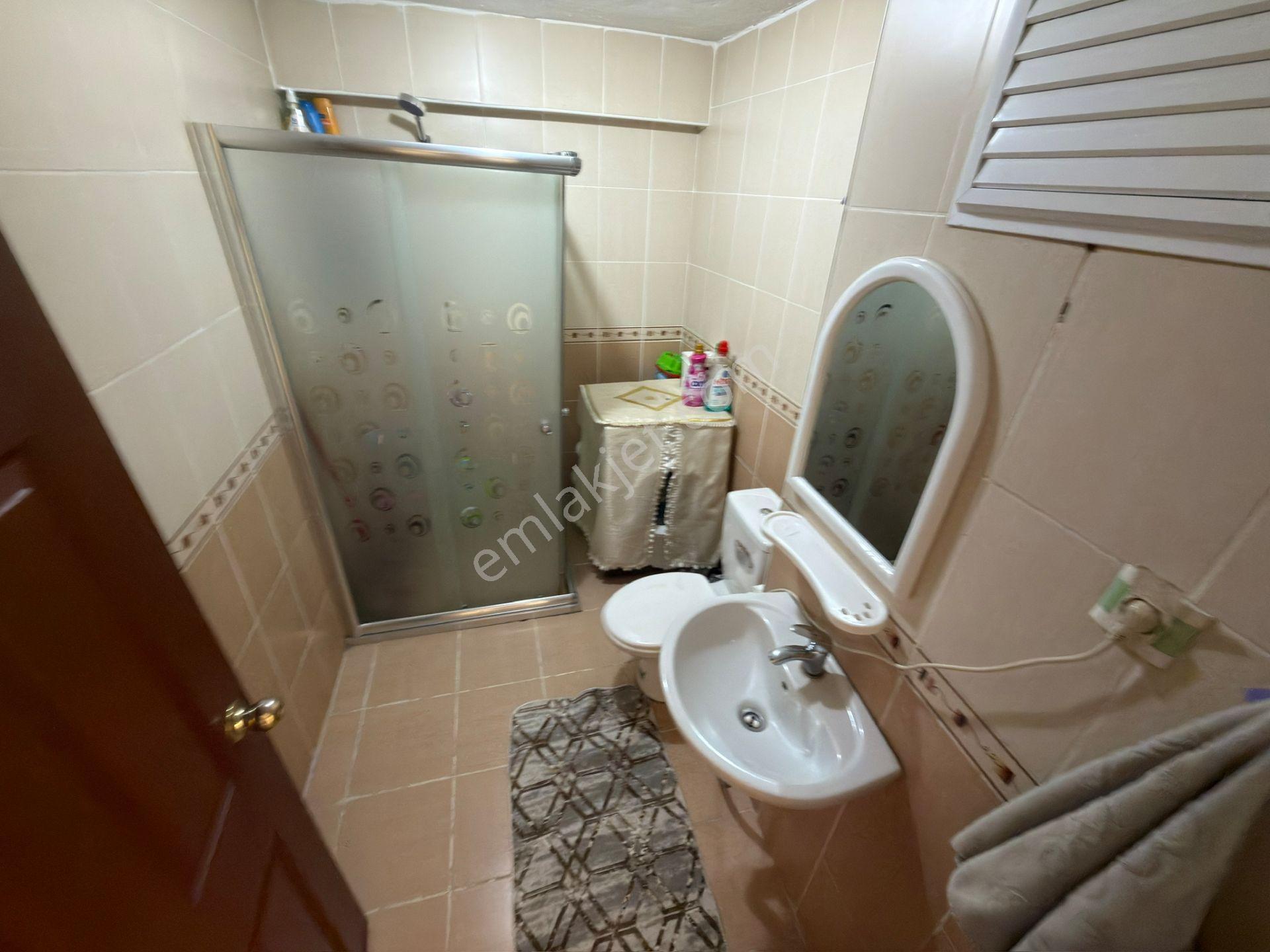 Sincan Tandoğan Mah Salon Bağımsız 13 Yıllık Ön Cephe Kredi Limitsiz 3+1 — fotoğraf 22