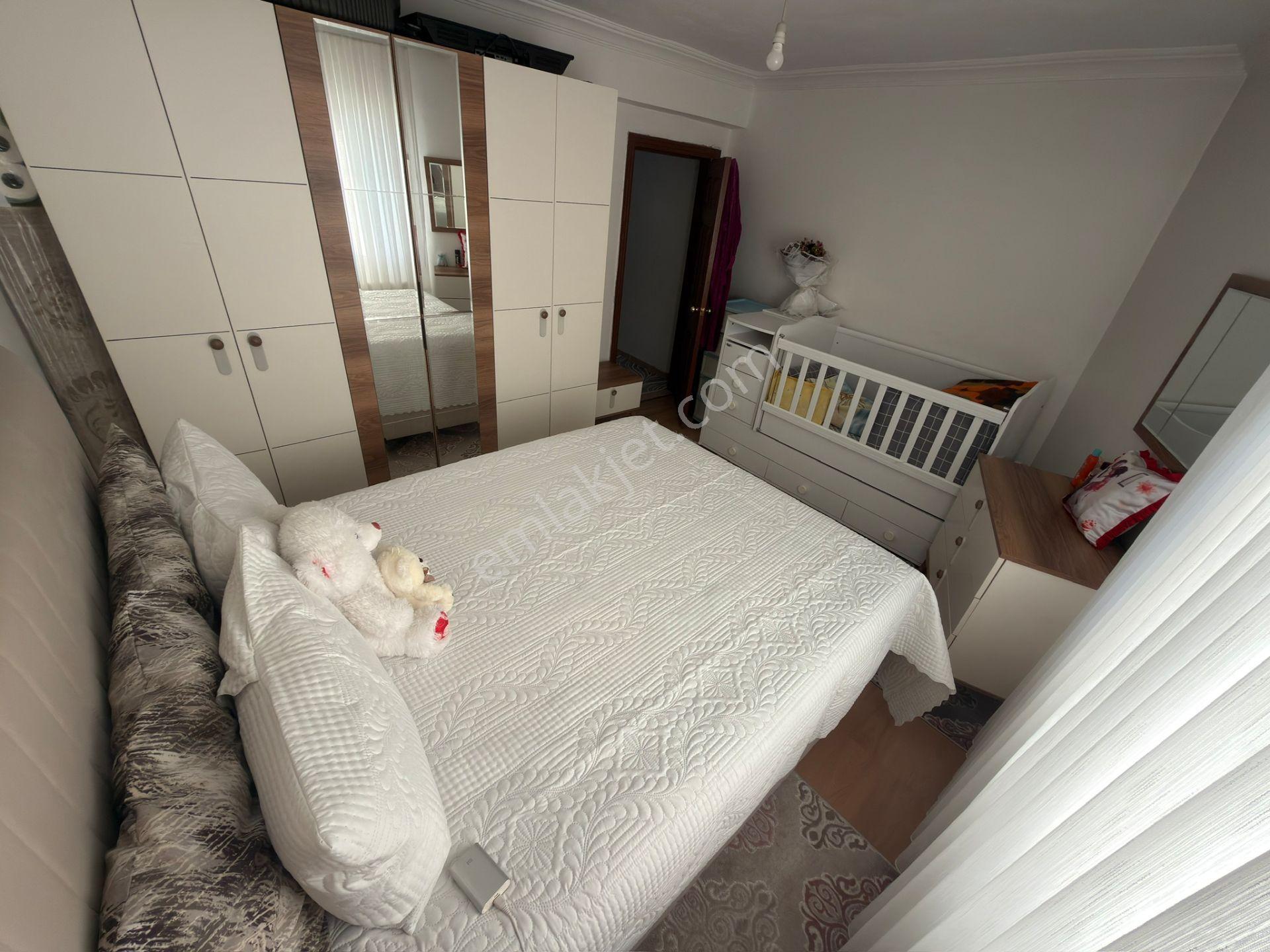 Sincan Tandoğan Mah Salon Bağımsız 13 Yıllık Ön Cephe Kredi Limitsiz 3+1 — fotoğraf 28