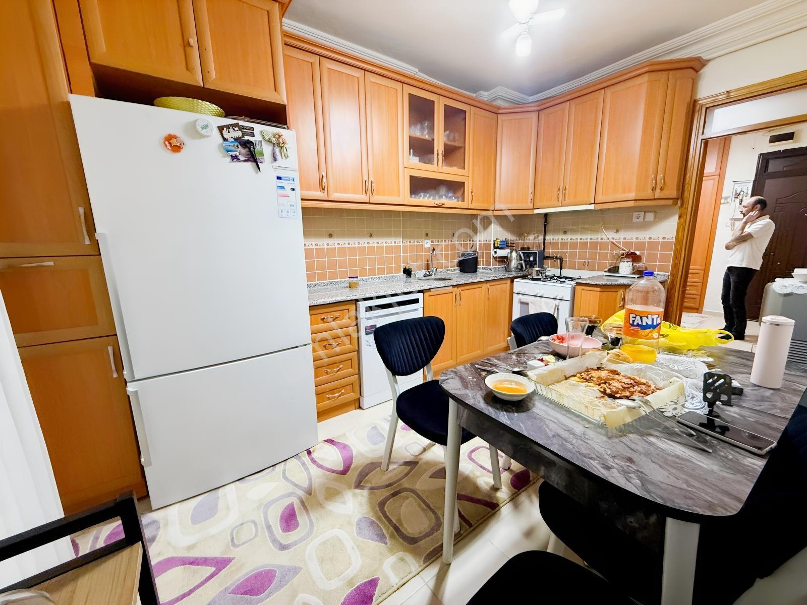Parsana Mah. Stadyum Yanı Geniş Ara Kat 3+1 Satılık Daire — fotoğraf 6