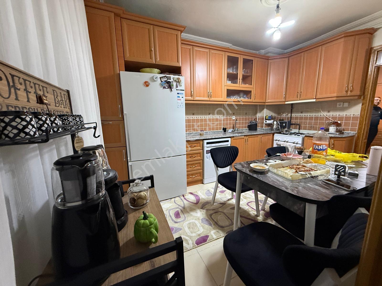 Parsana Mah. Stadyum Yanı Geniş Ara Kat 3+1 Satılık Daire — fotoğraf 10