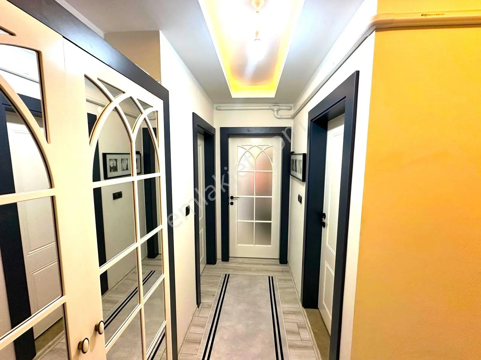 𝄞melodi'den Altınkum Merkez'de Denize 300mt Balkonu Mutfaklı Arakat Ön Cephe Yeni 2+1 Daire — fotoğraf 5