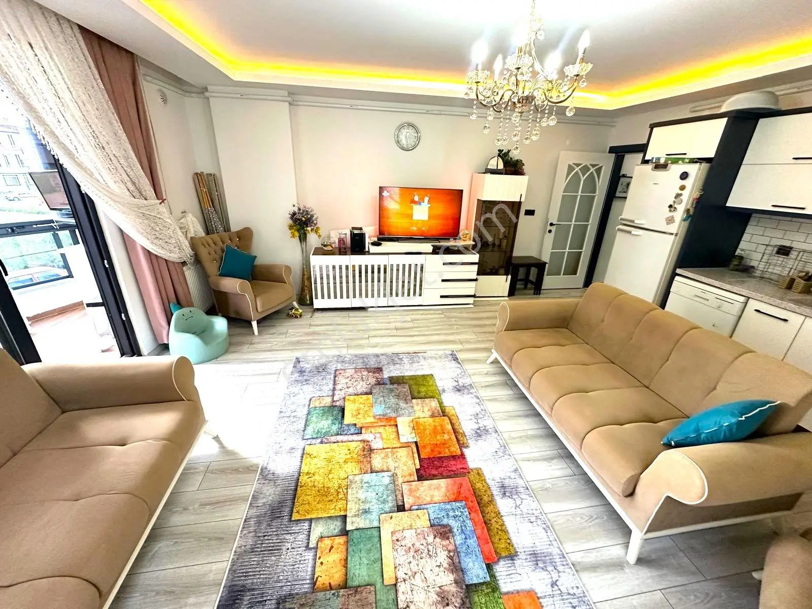 𝄞melodi'den Altınkum Merkez'de Denize 300mt Balkonu Mutfaklı Arakat Ön Cephe Yeni 2+1 Daire — fotoğraf 11