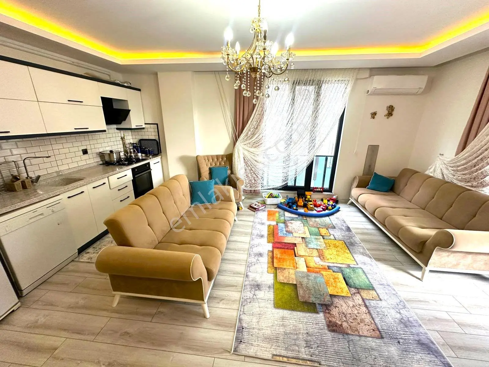 𝄞melodi'den Altınkum Merkez'de Denize 300mt Balkonu Mutfaklı Arakat Ön Cephe Yeni 2+1 Daire — fotoğraf 13