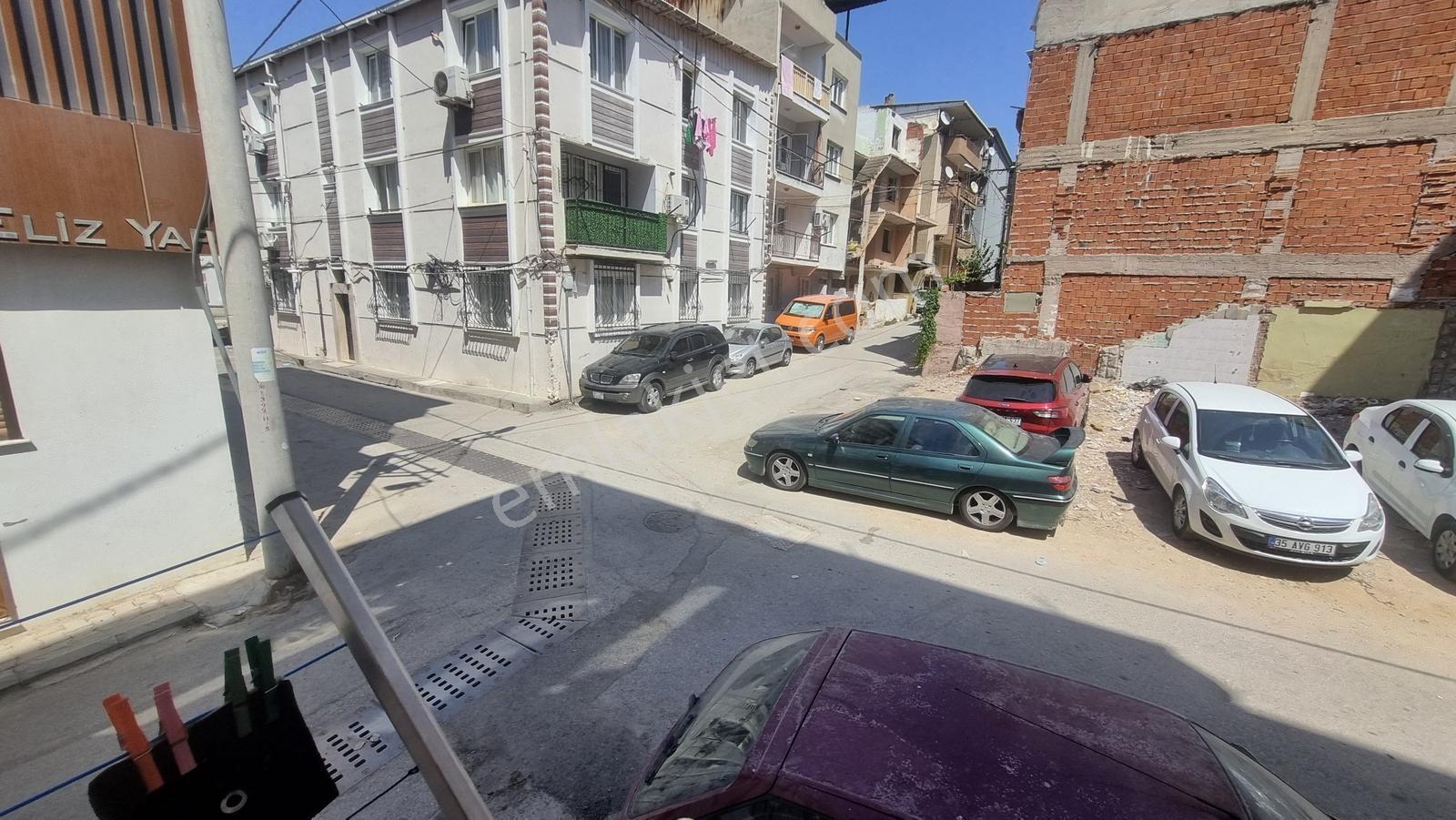 90 İzmır Buca'da Satılık 3+1 Daıre — fotoğraf 9