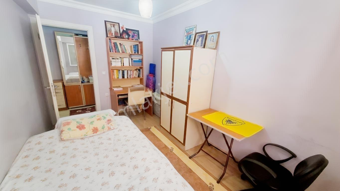 90 İzmır Buca'da Satılık 3+1 Daıre — fotoğraf 16