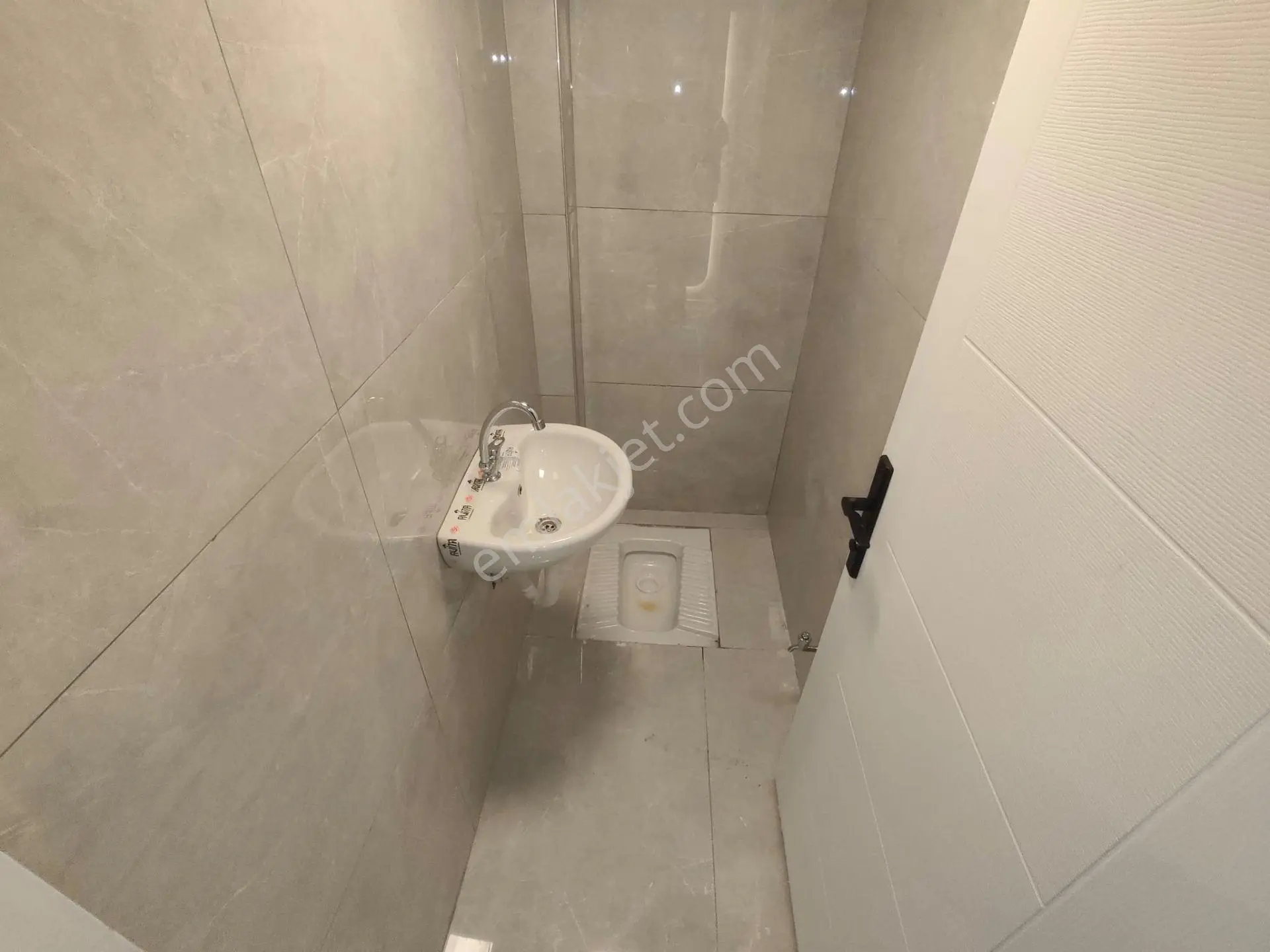 Yılmaz Gayrimenkul Plevene Mh 3+1arakat Lüx Yapılı 3.975pz 130m2 — fotoğraf 19