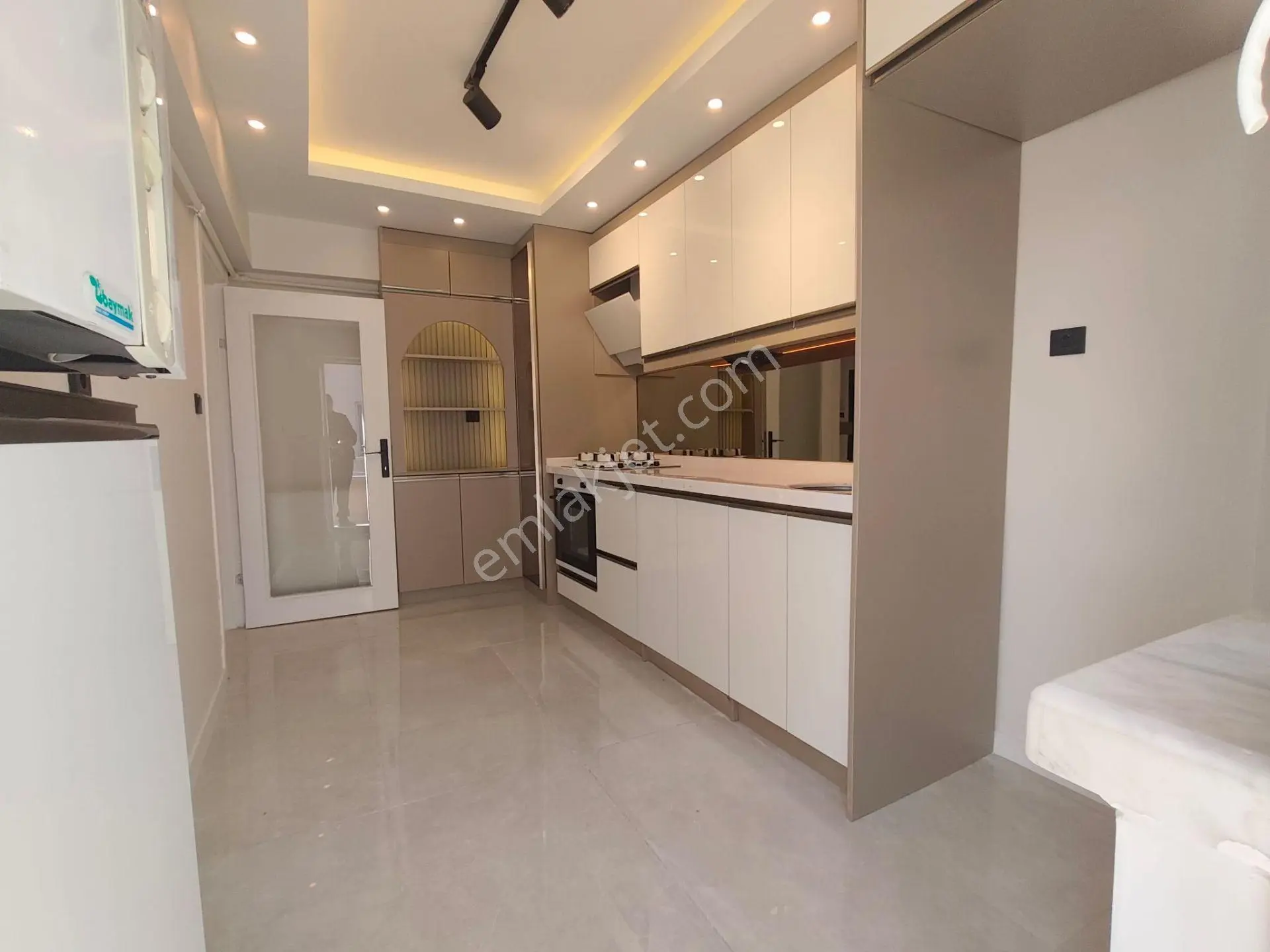 Yılmaz Gayrimenkul Plevene Mh 3+1arakat Lüx Yapılı 3.975pz 130m2 — fotoğraf 29